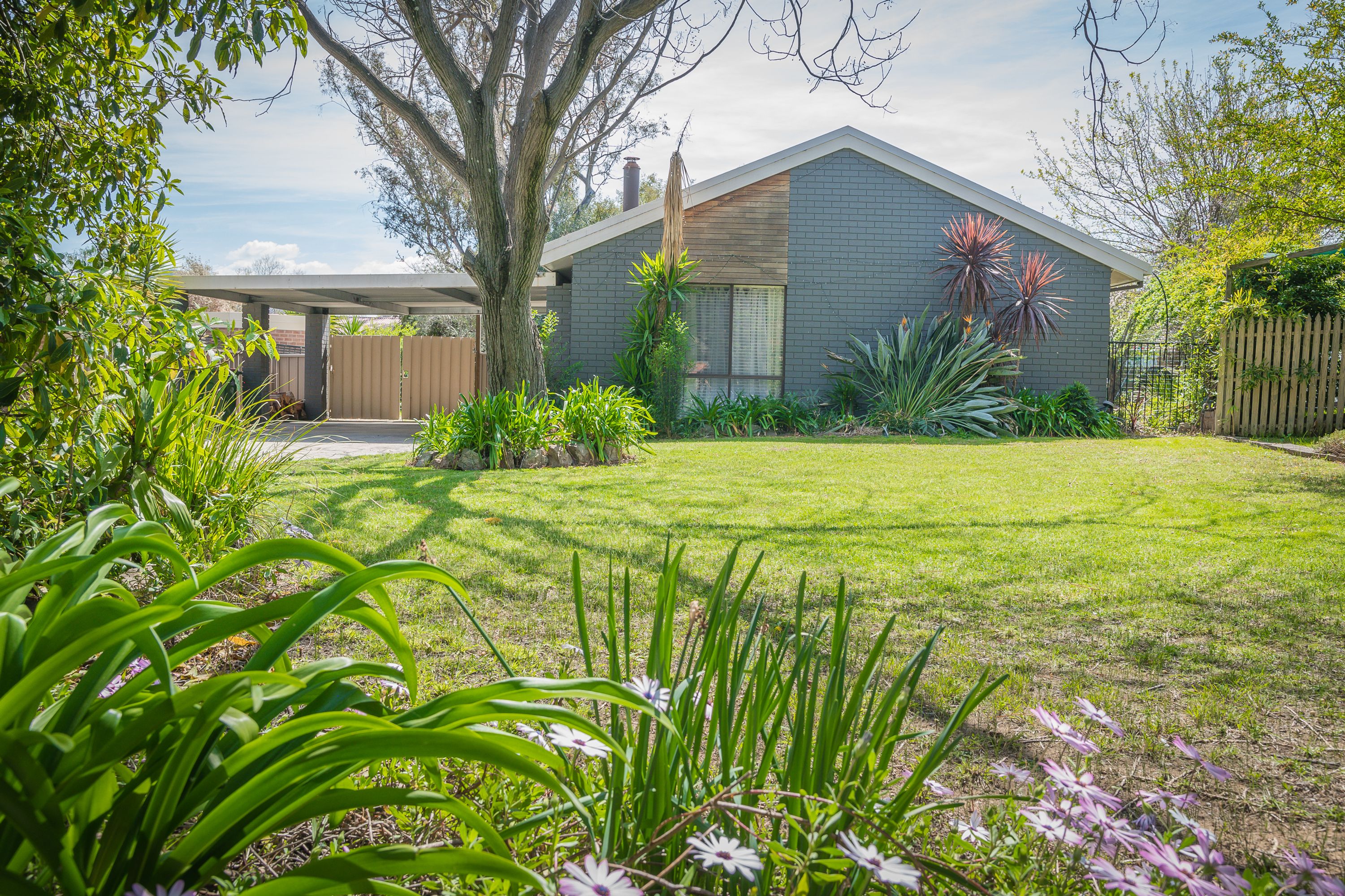 9 Eucalypt Court, Thurgoona