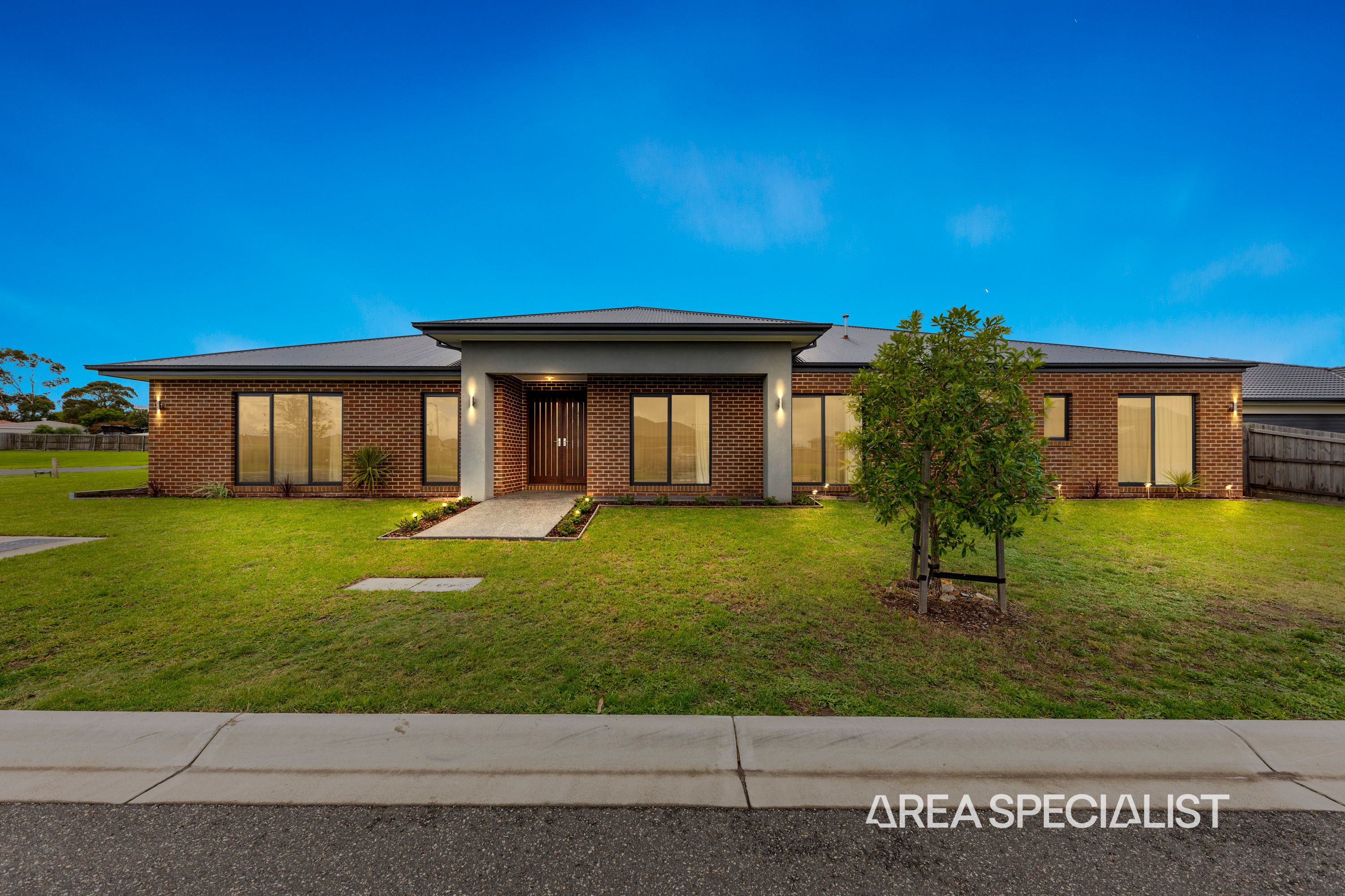 9 Carrington Way, Lang Lang, Lang Lang - Image 1