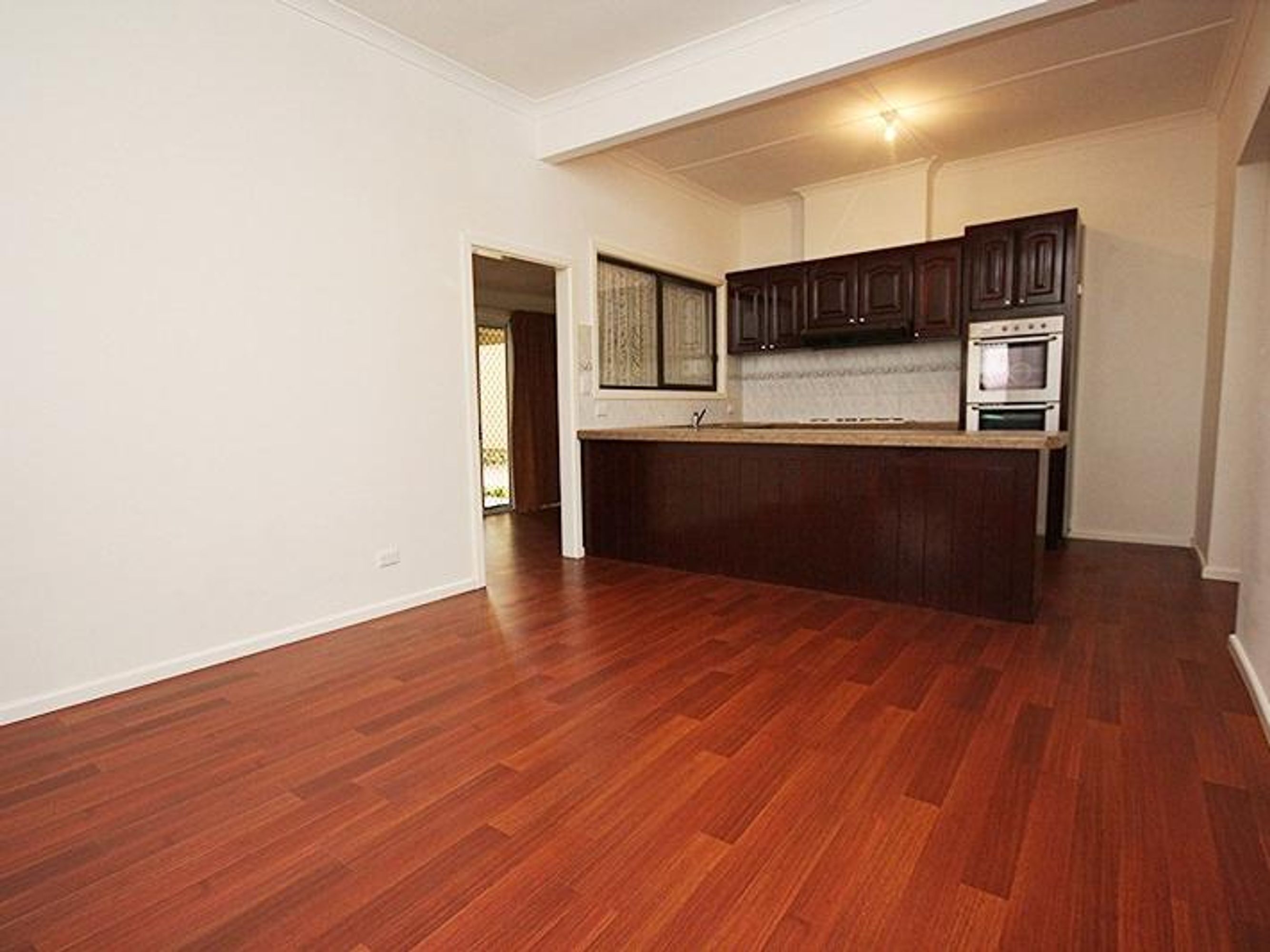 8 Rose Street, Horsham VIC 3400, Horsham - Thumbnail 3