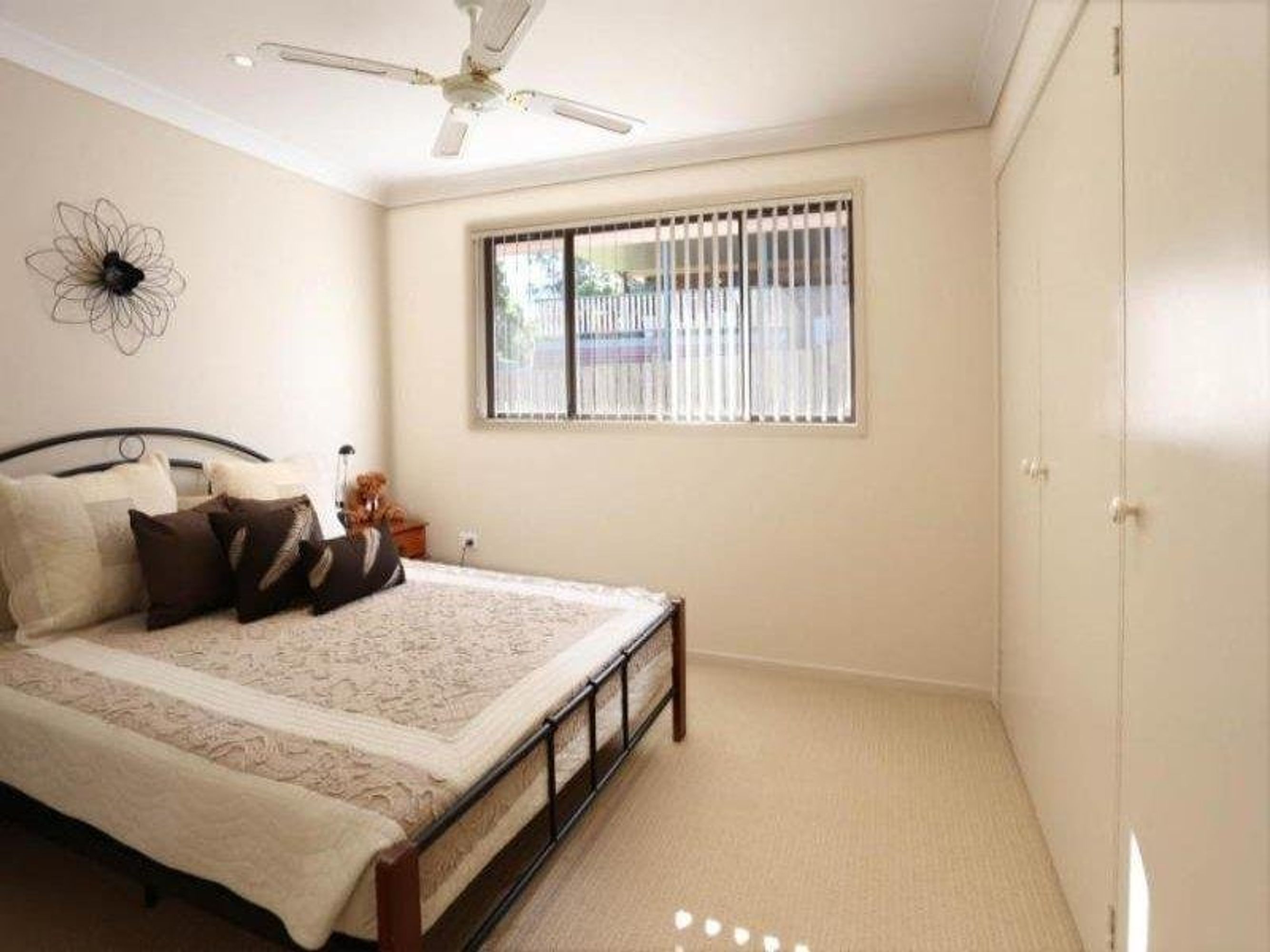 32 Sunset Drive, Junction Hill - Thumbnail 8