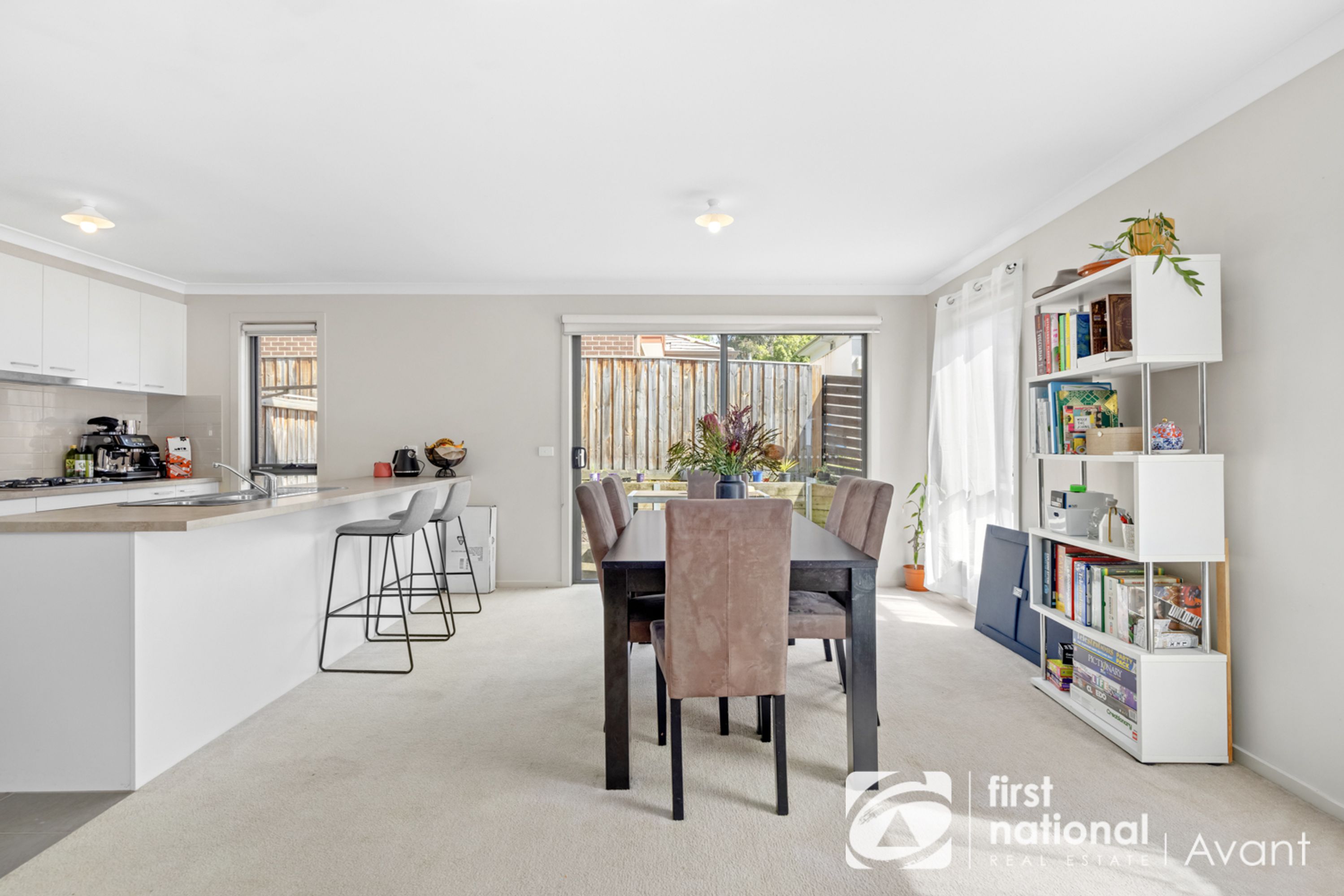 113 Spriggs Drive, Croydon - Thumbnail 3