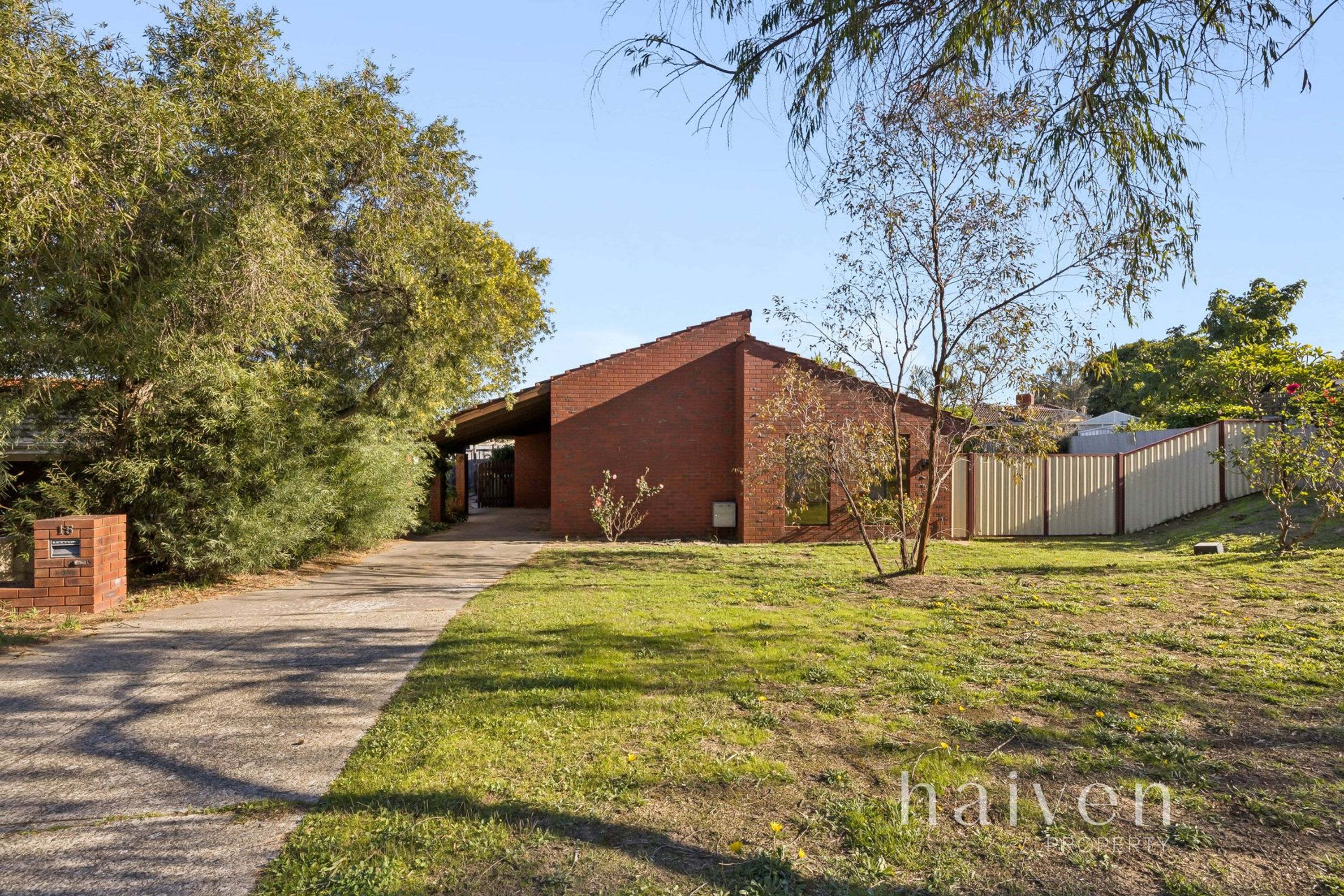 15 Weston Way, Kardinya - Thumbnail 2