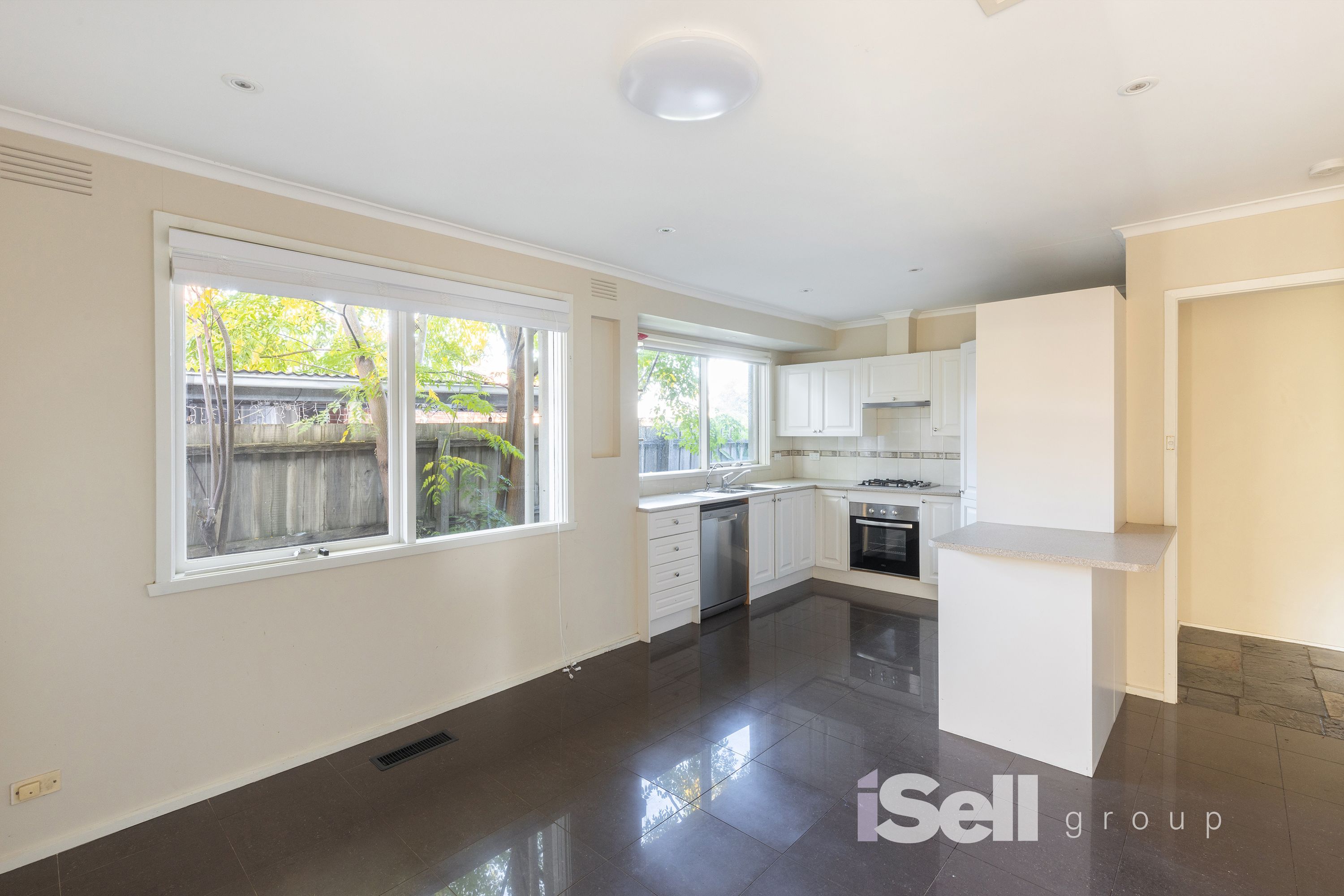 1 Narellan Drive, Keysborough - Thumbnail 4