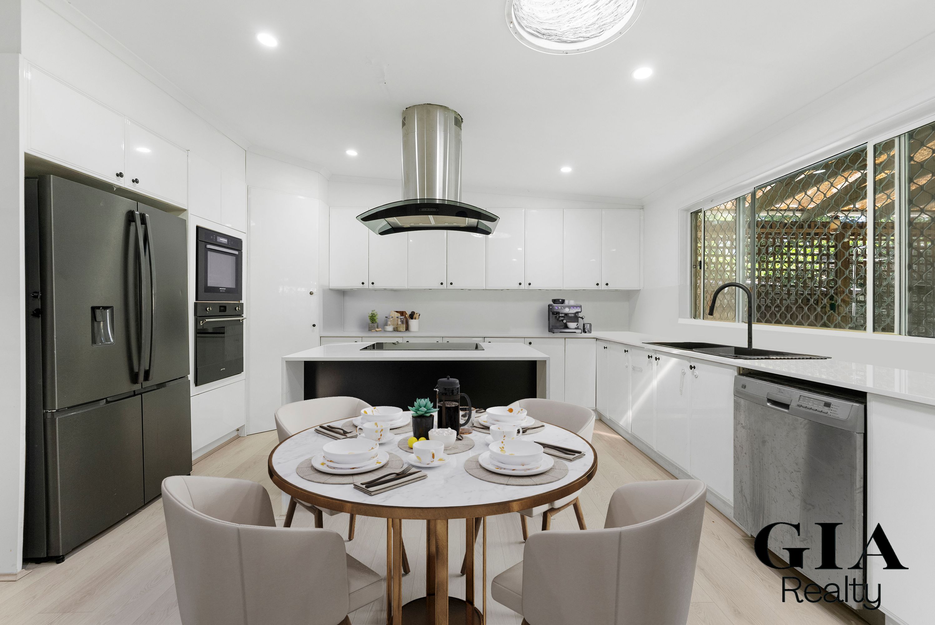 6 Tallara Place, Busby - Thumbnail 4