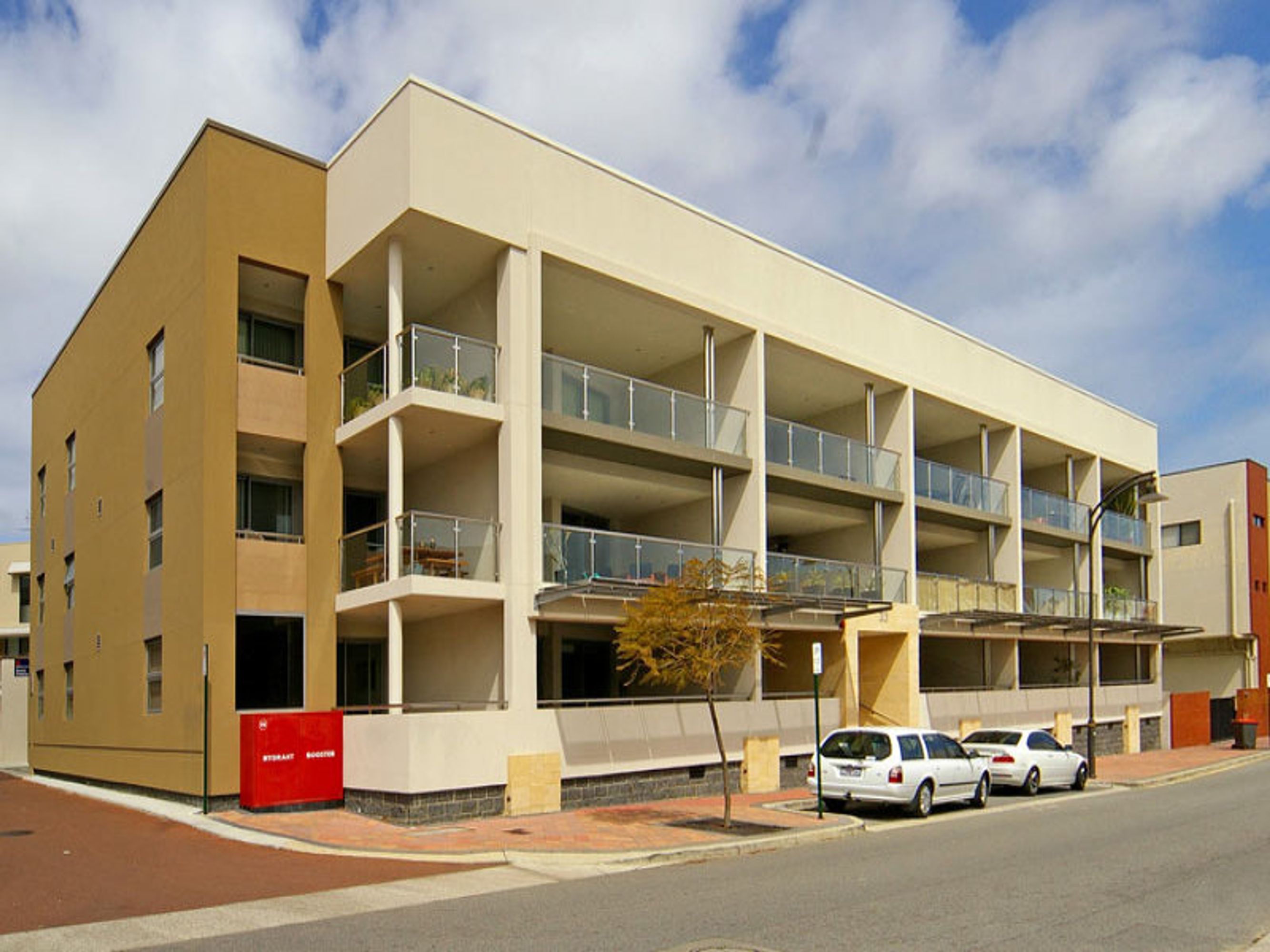 18/33 Hood Street, Subiaco, WA 6008, Subiaco - Thumbnail 2