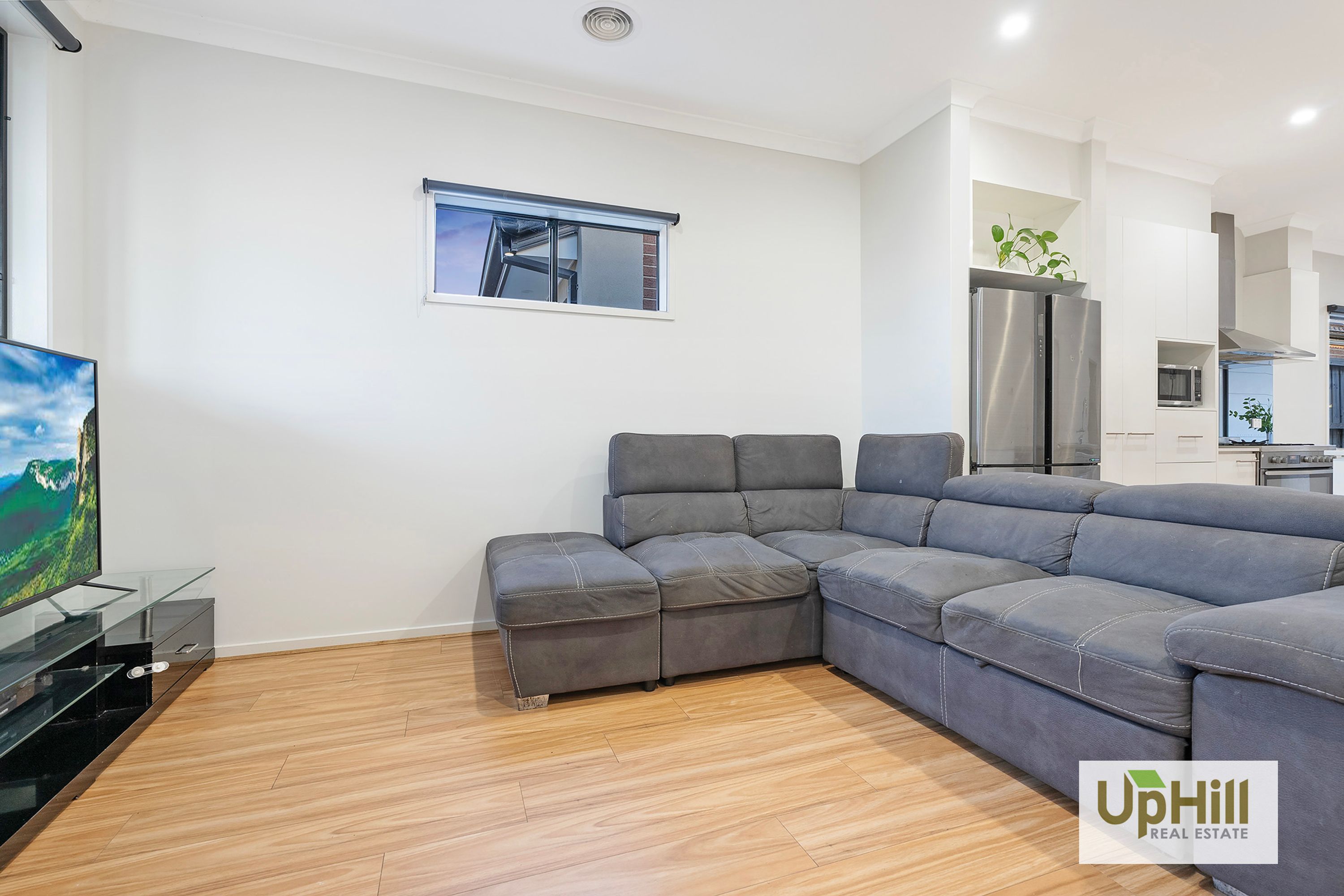 8 Freshman Avenue, Clyde - Thumbnail 3