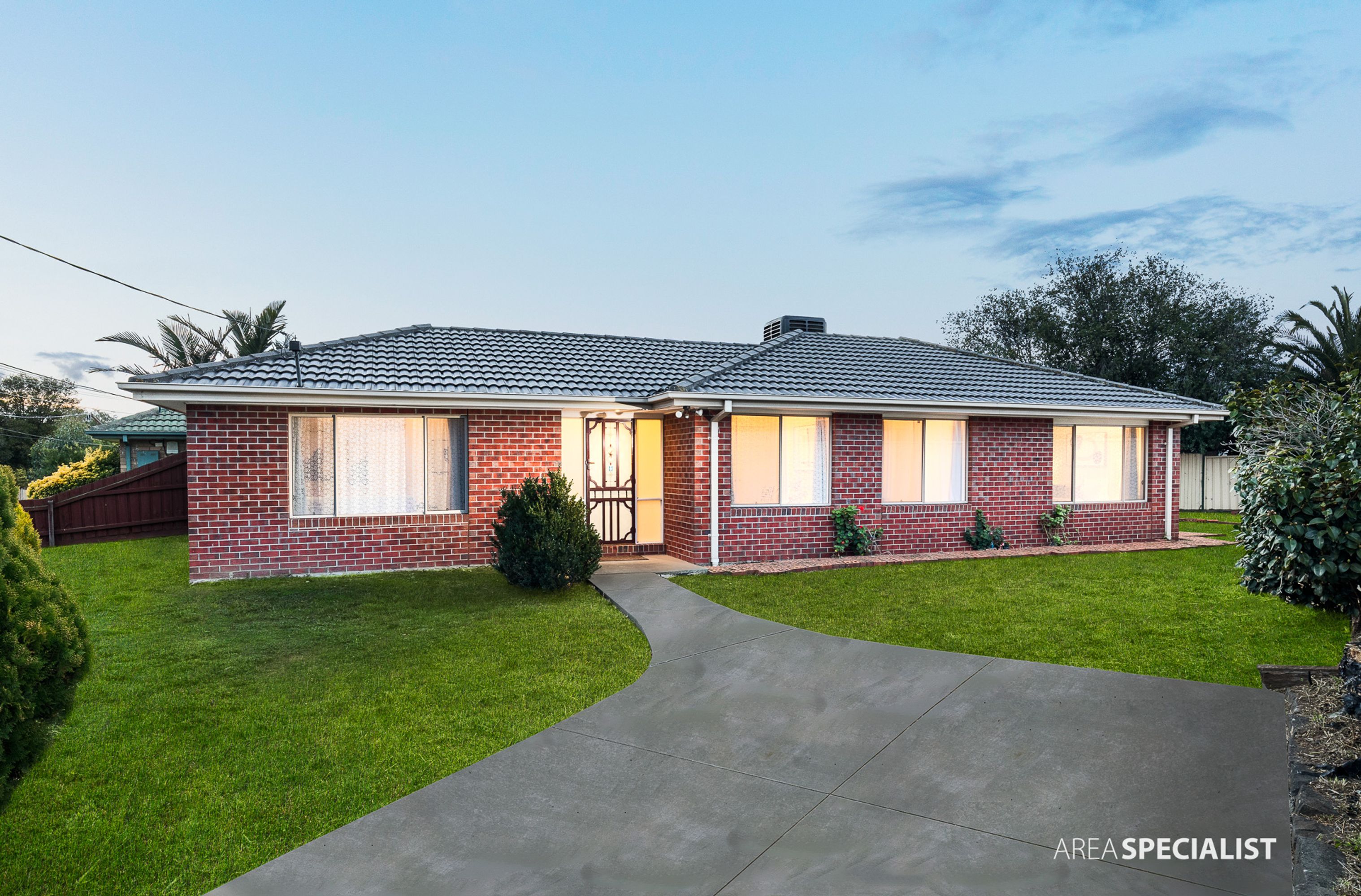 4 Swan Street, Werribee, VIC 3030