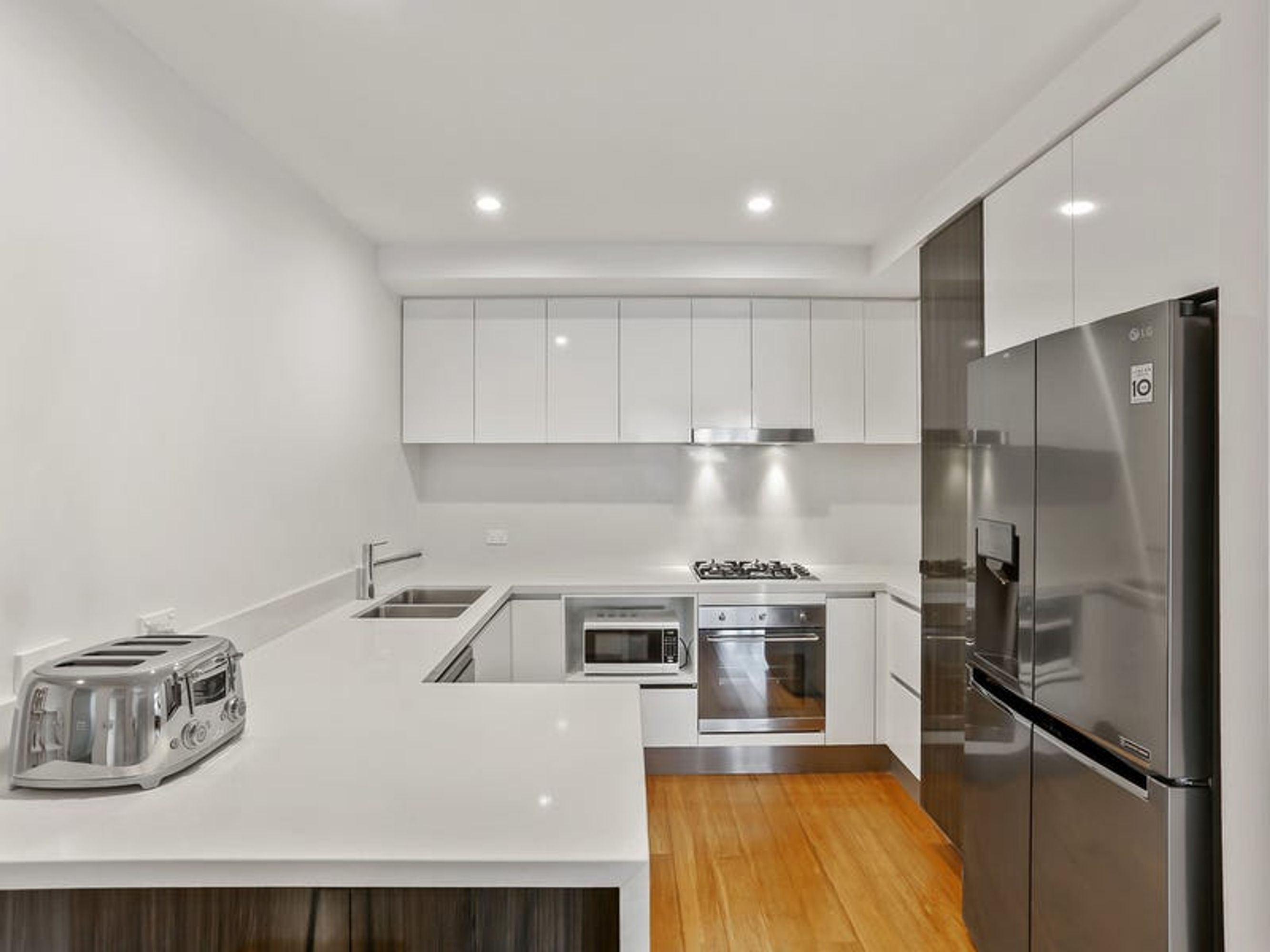 10/29 Gordon Street