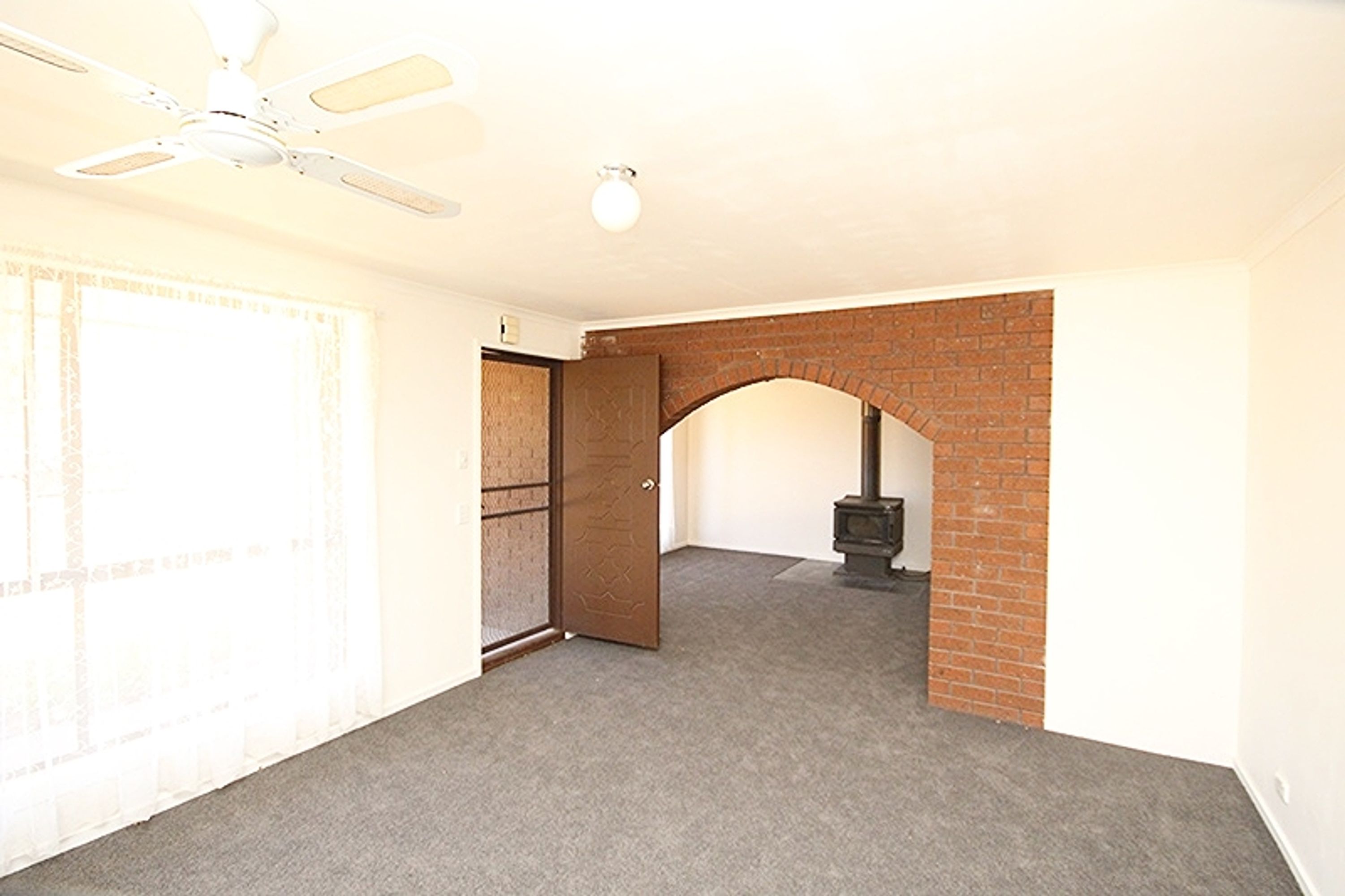 26 Hewitt Street, Warracknabeal VIC 3393, Warracknabeal - Thumbnail 5