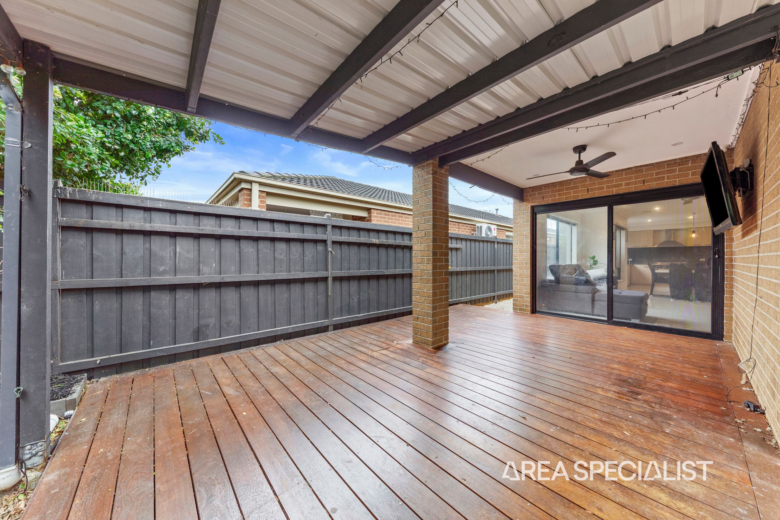 44 Strettle Crescent, Cranbourne North - Thumbnail 8