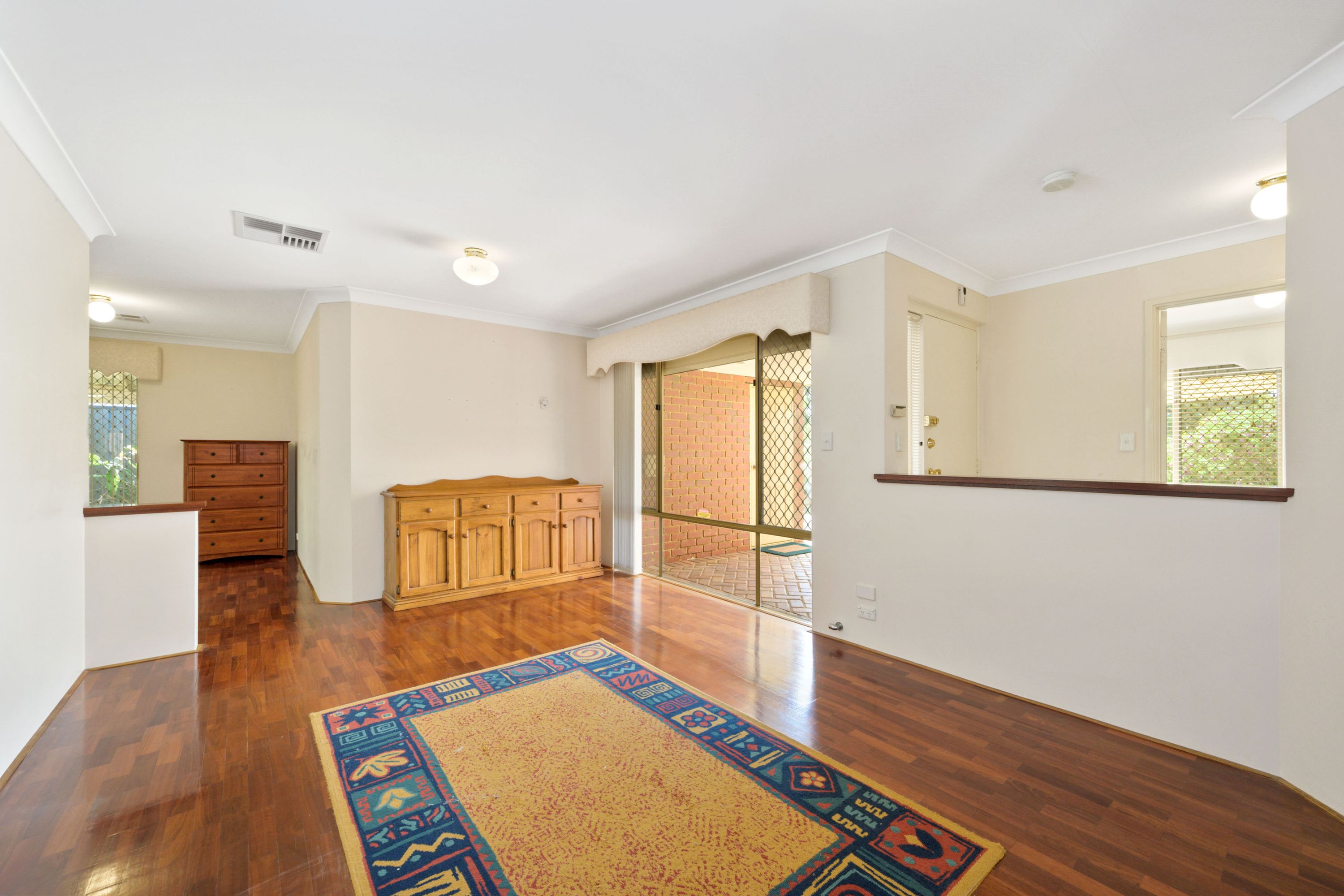 76 Trappers Drive, Woodvale - Thumbnail 2