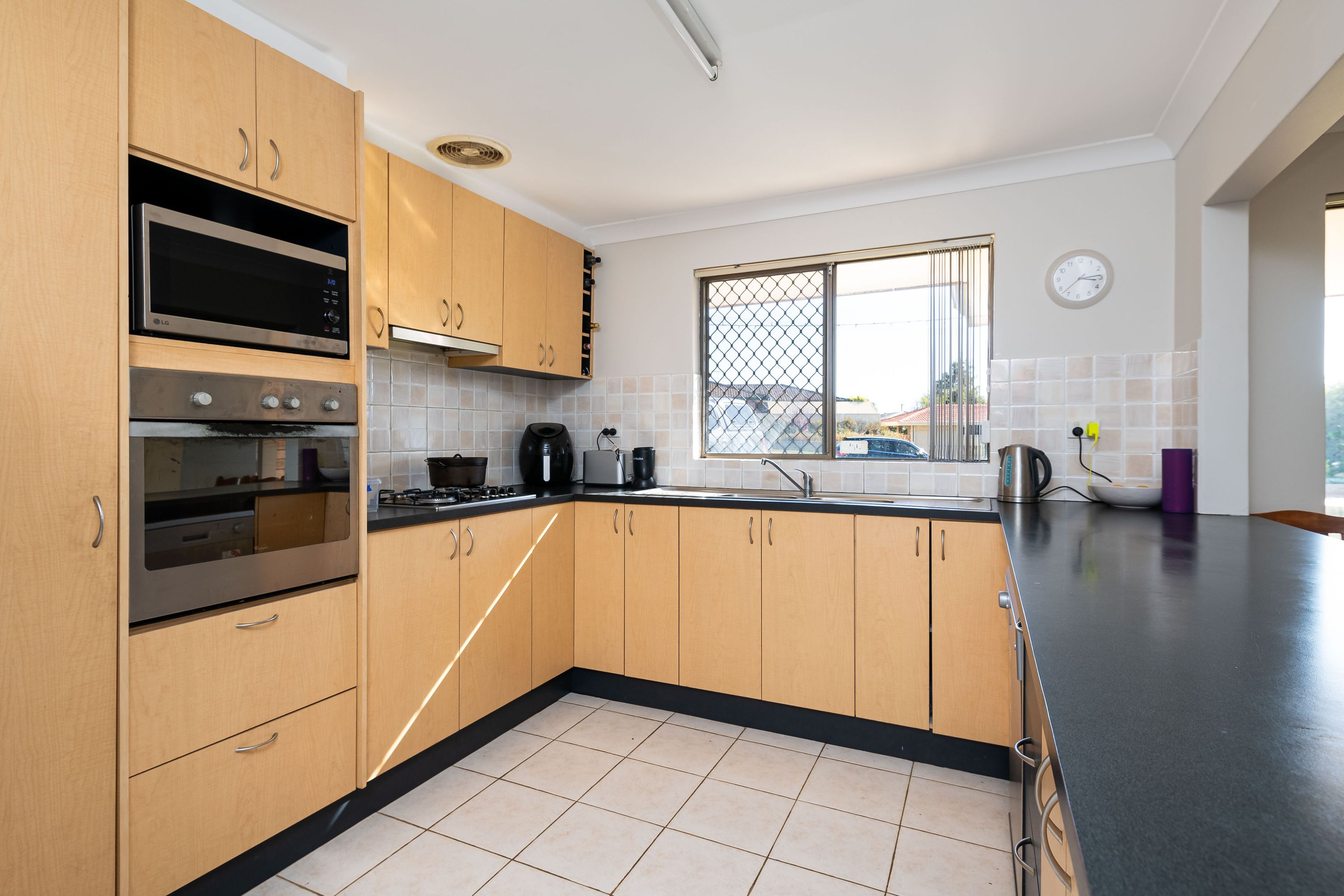 6 Evans Place, Padbury - Thumbnail 6