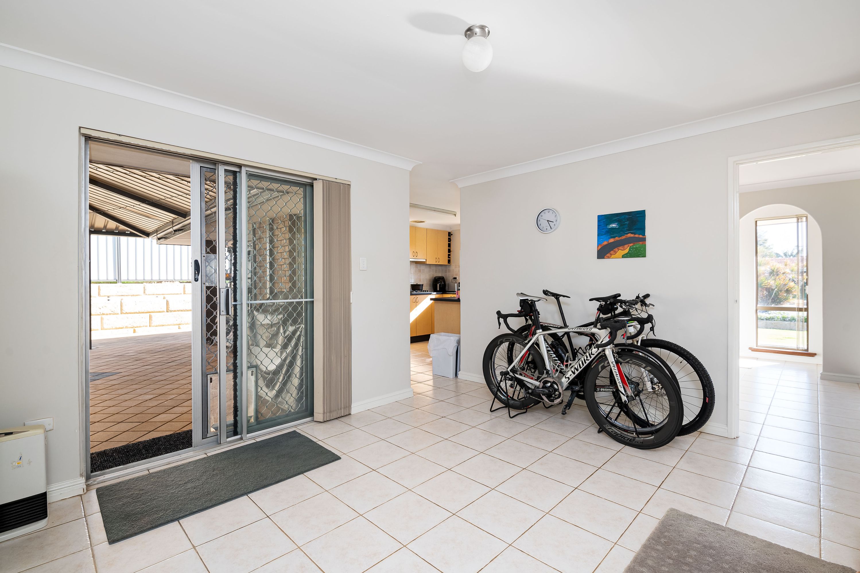 6 Evans Place, Padbury - Thumbnail 7