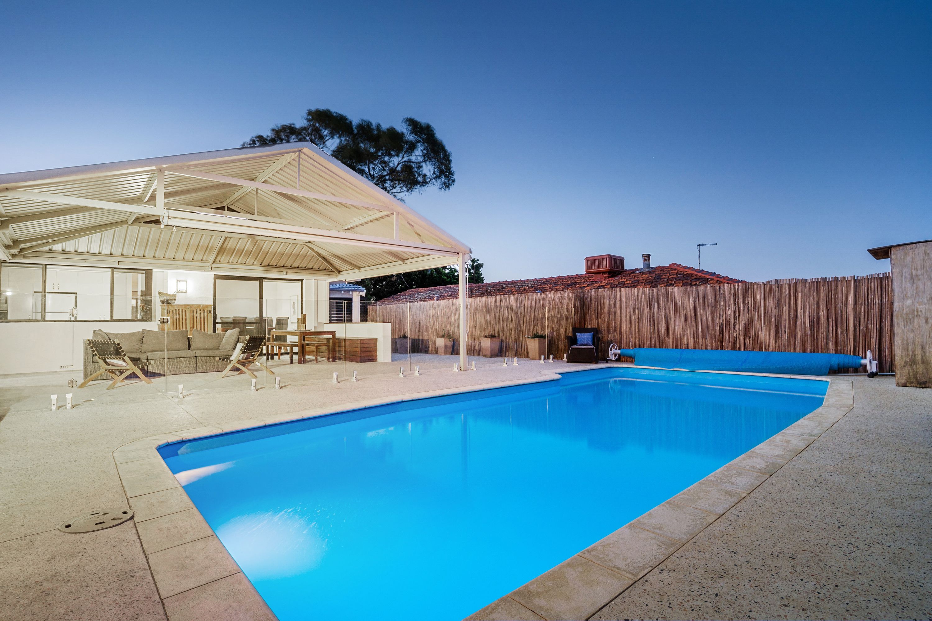 6 Emerald Way, Carine - Thumbnail 2
