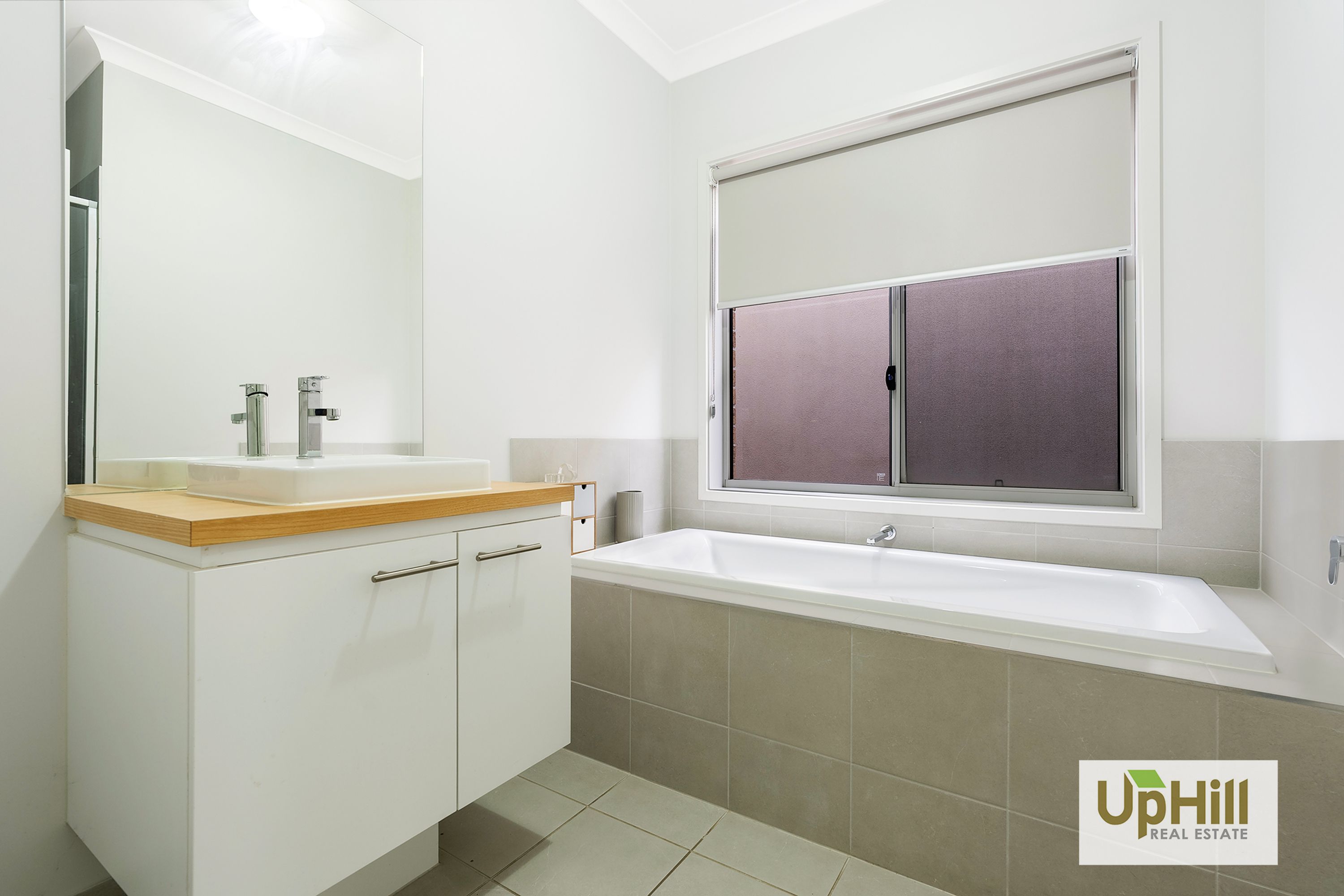 11 Guernsey Street, Clyde North - Thumbnail 3