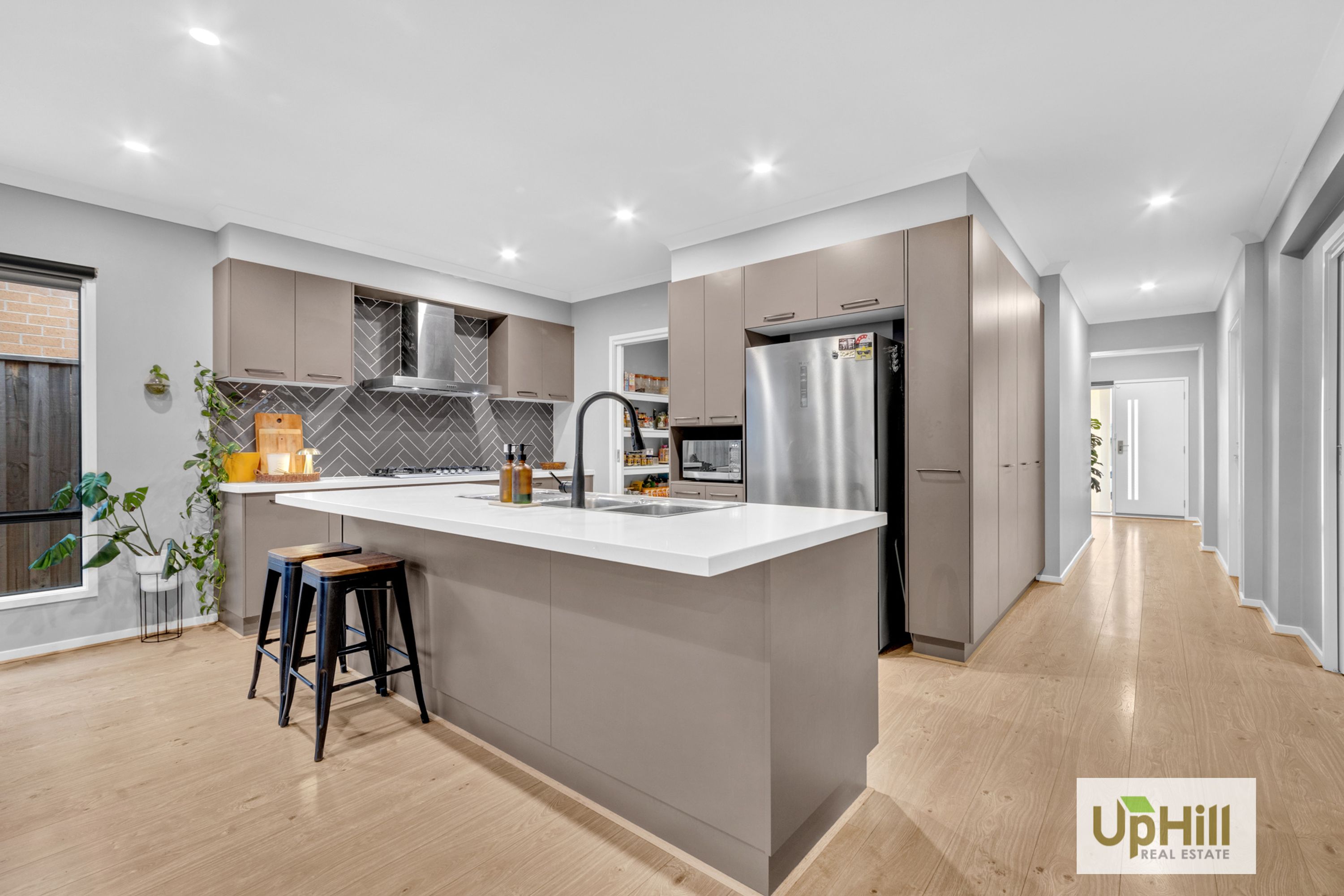 19 Ravenswood Avenue, Clyde - Thumbnail 5