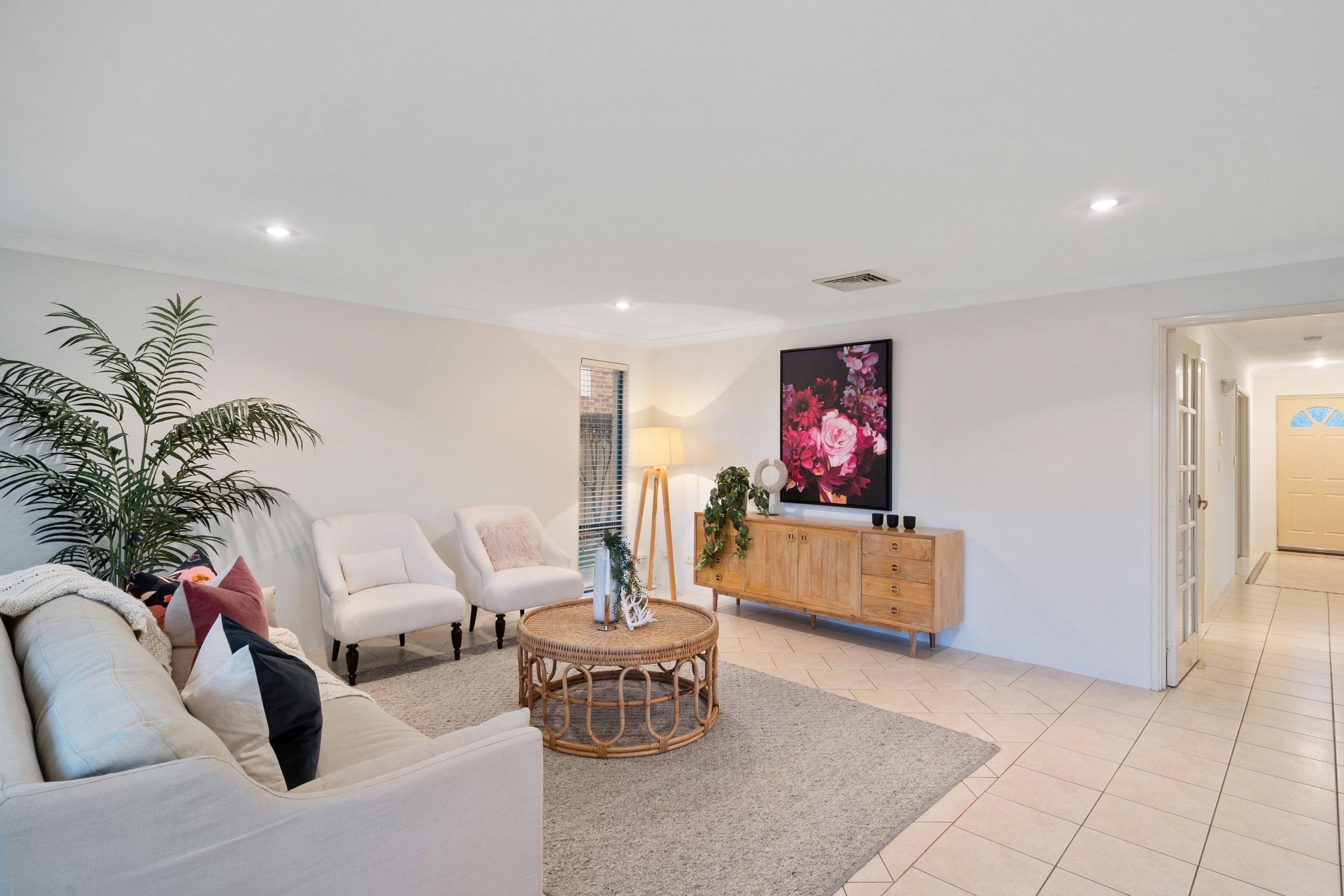 391 North Beach Road, Carine - Thumbnail 3