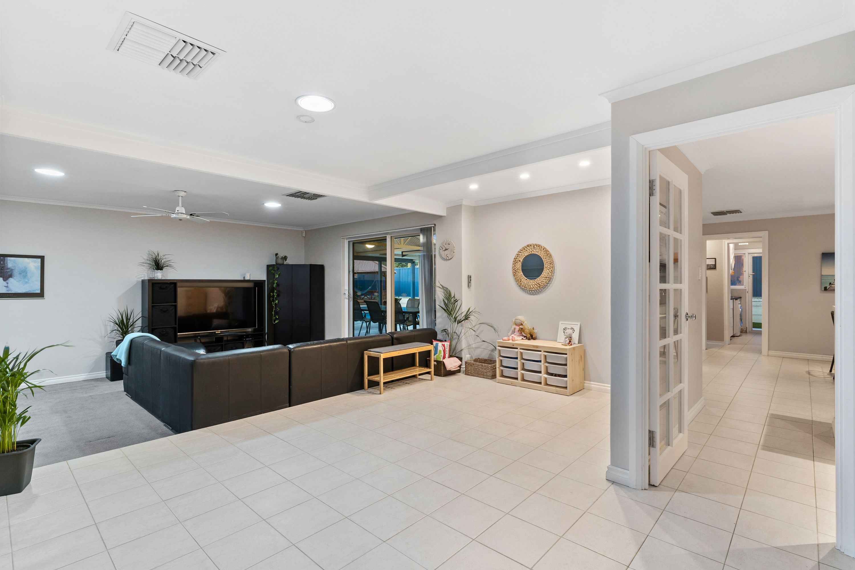 12 Bonsall Place, Carine - Thumbnail 4