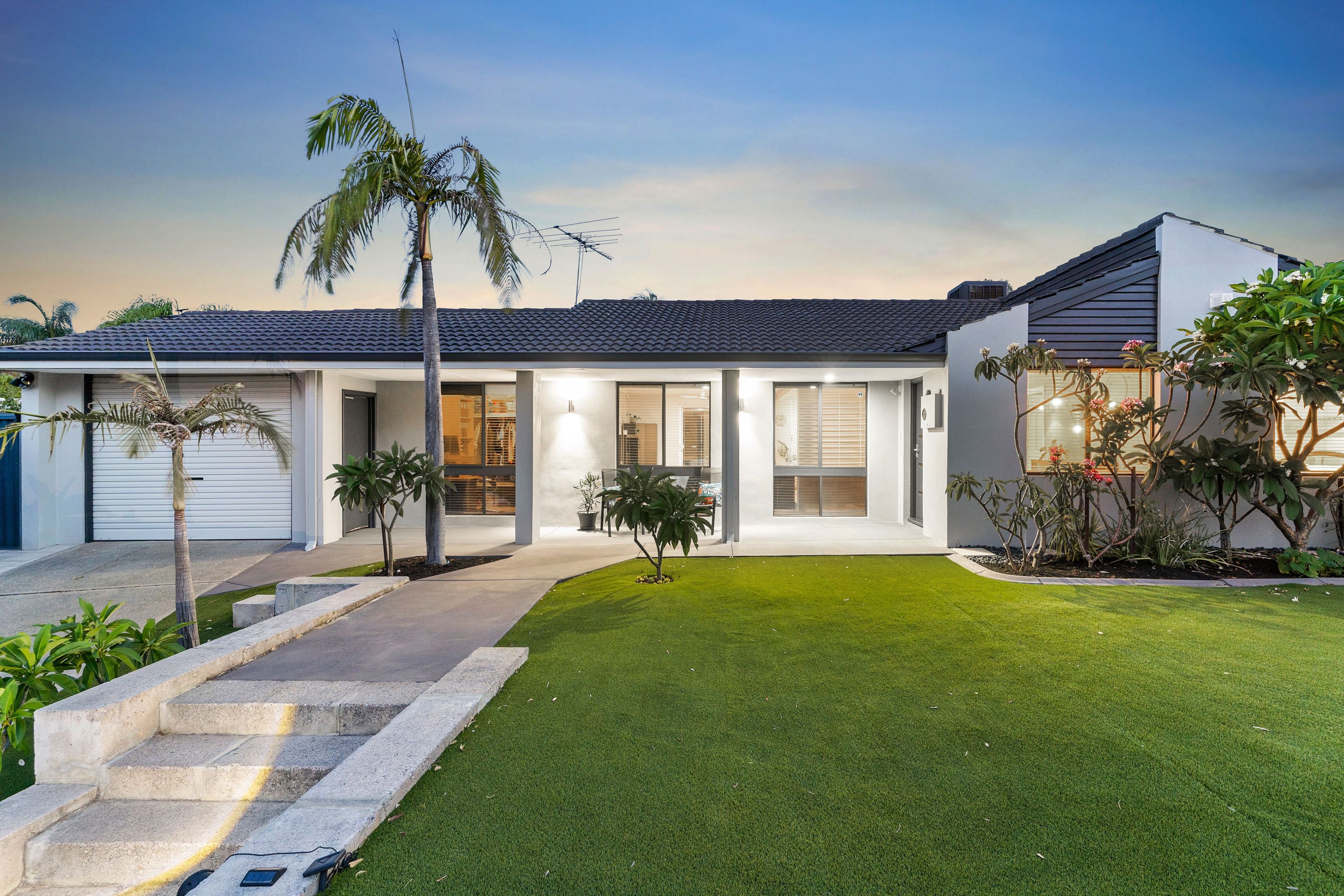 12 Bonsall Place, Carine - Thumbnail 2