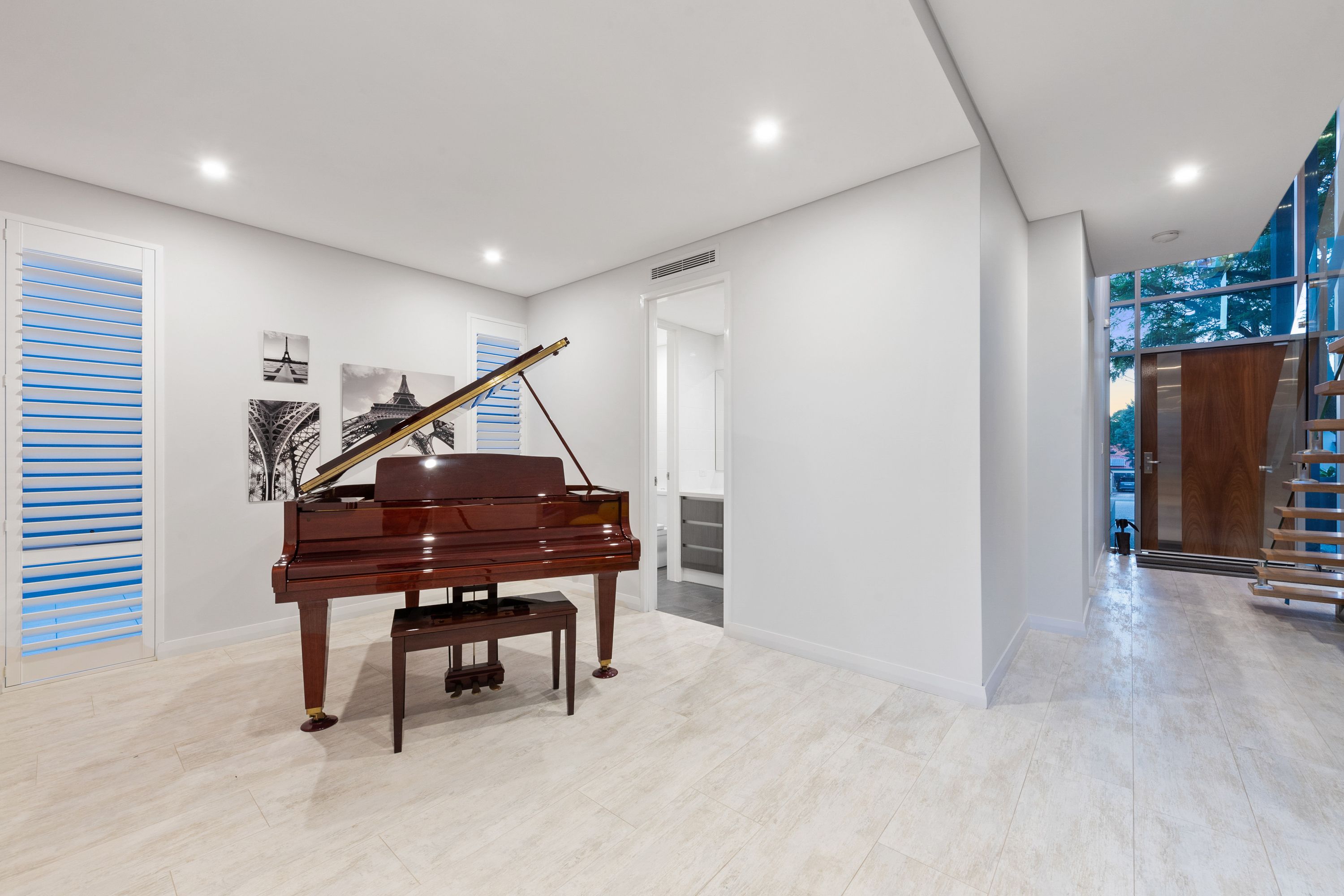 42b Pangbourne Street, Wembley - Thumbnail 4