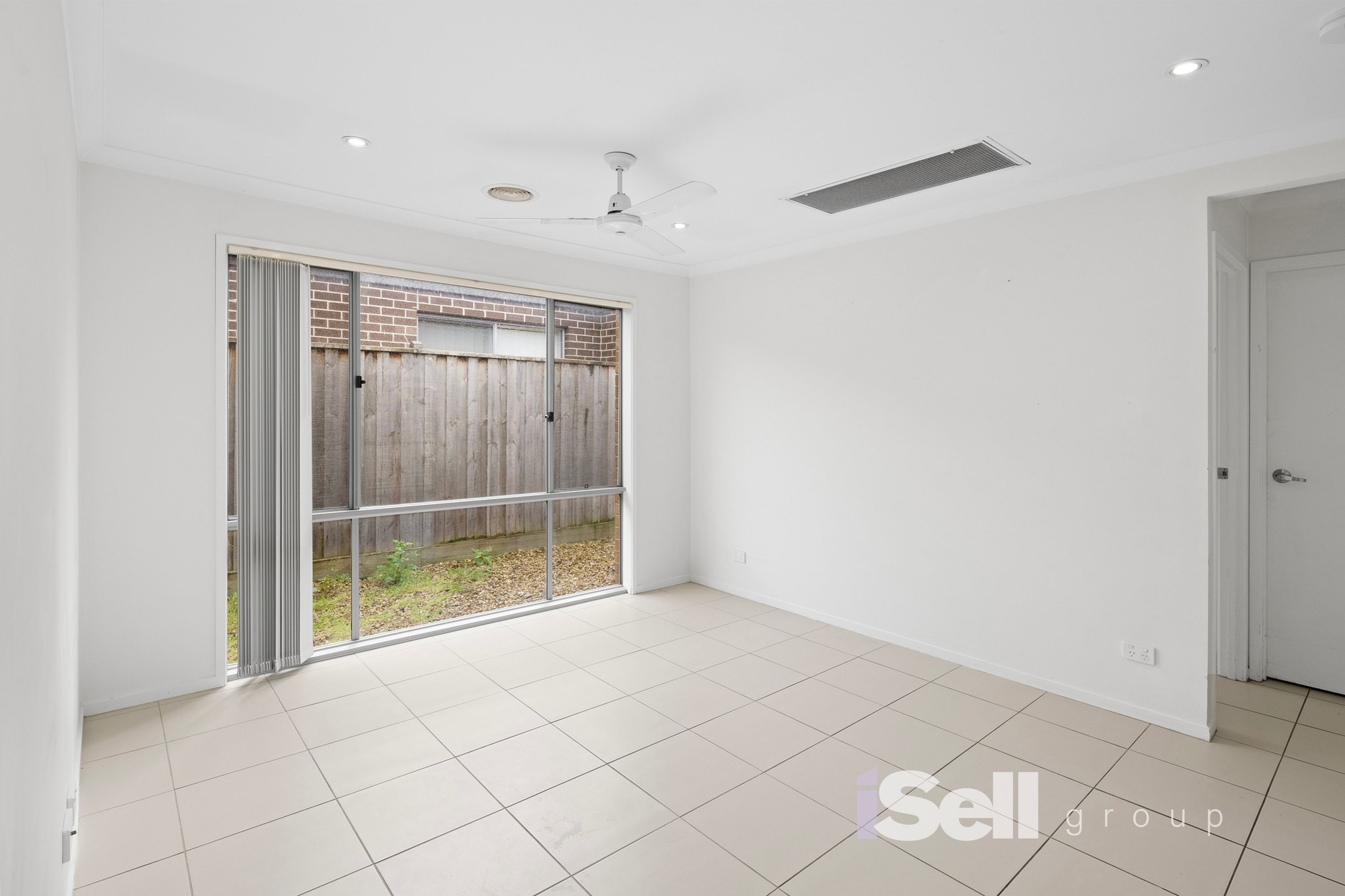 6 Bunyip Lane, Clyde North - Thumbnail 2
