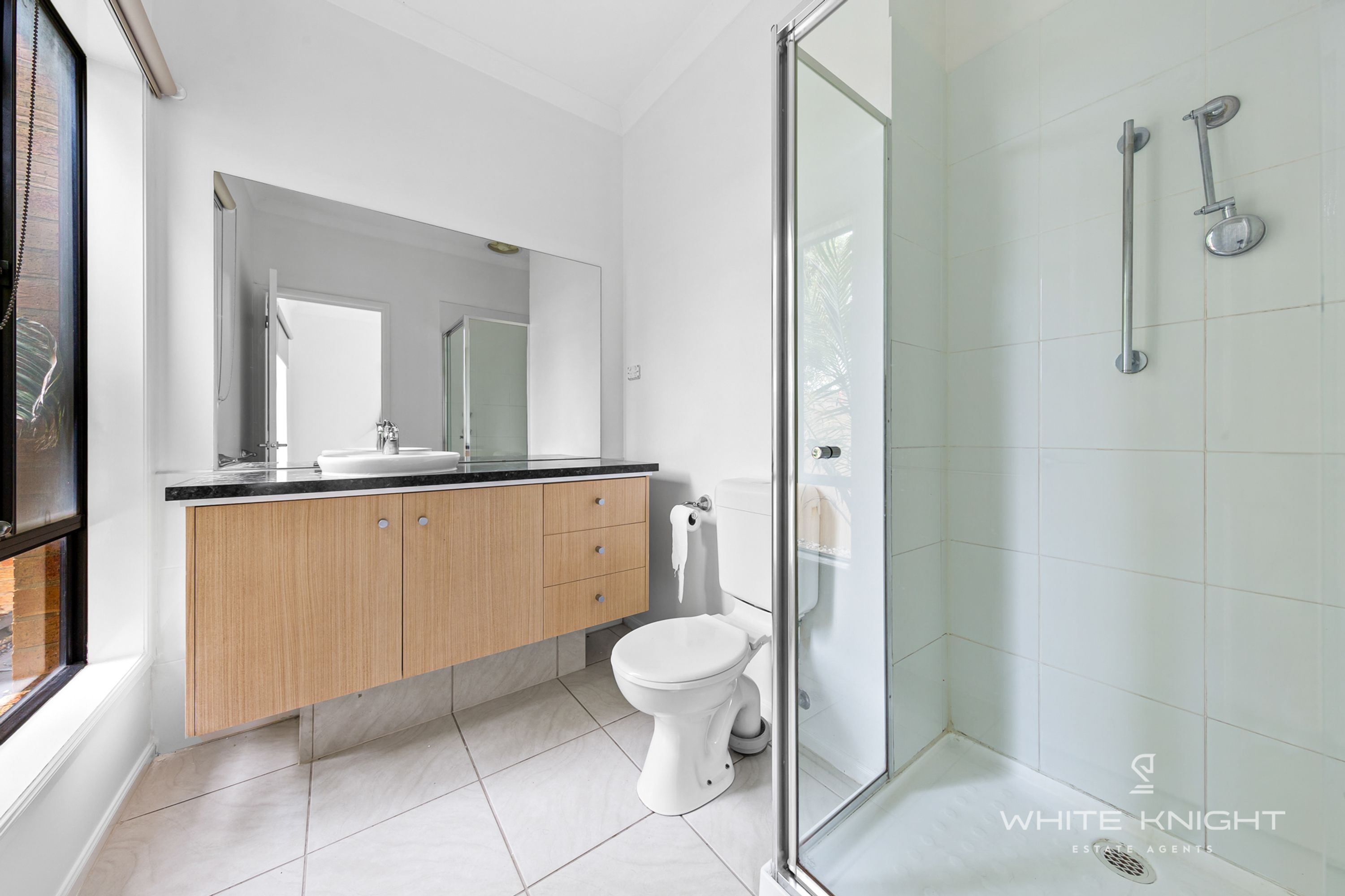 27 Kooyong Way, Caroline Springs VIC 3023, Caroline Springs - Thumbnail 5