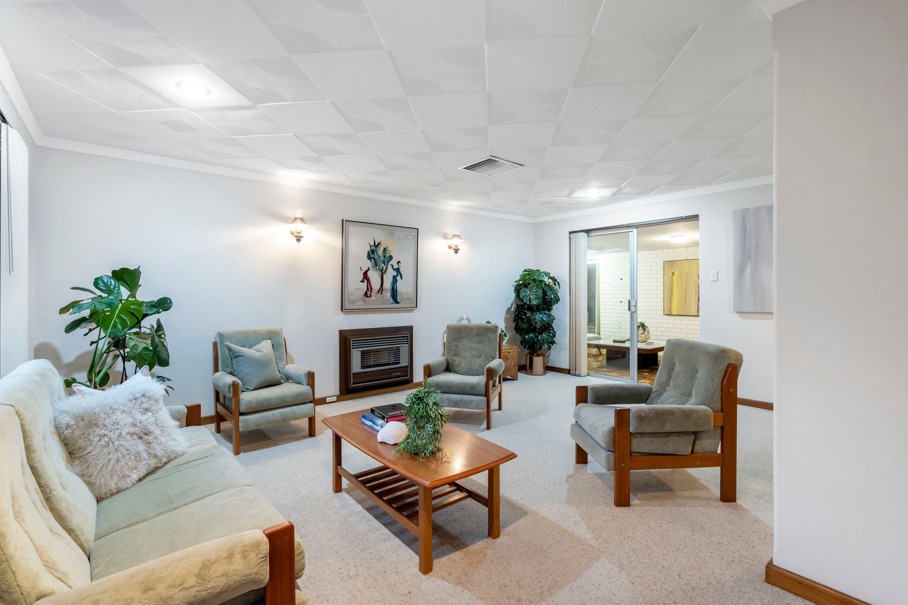 18 Kestrel Street, Karrinyup - Thumbnail 2