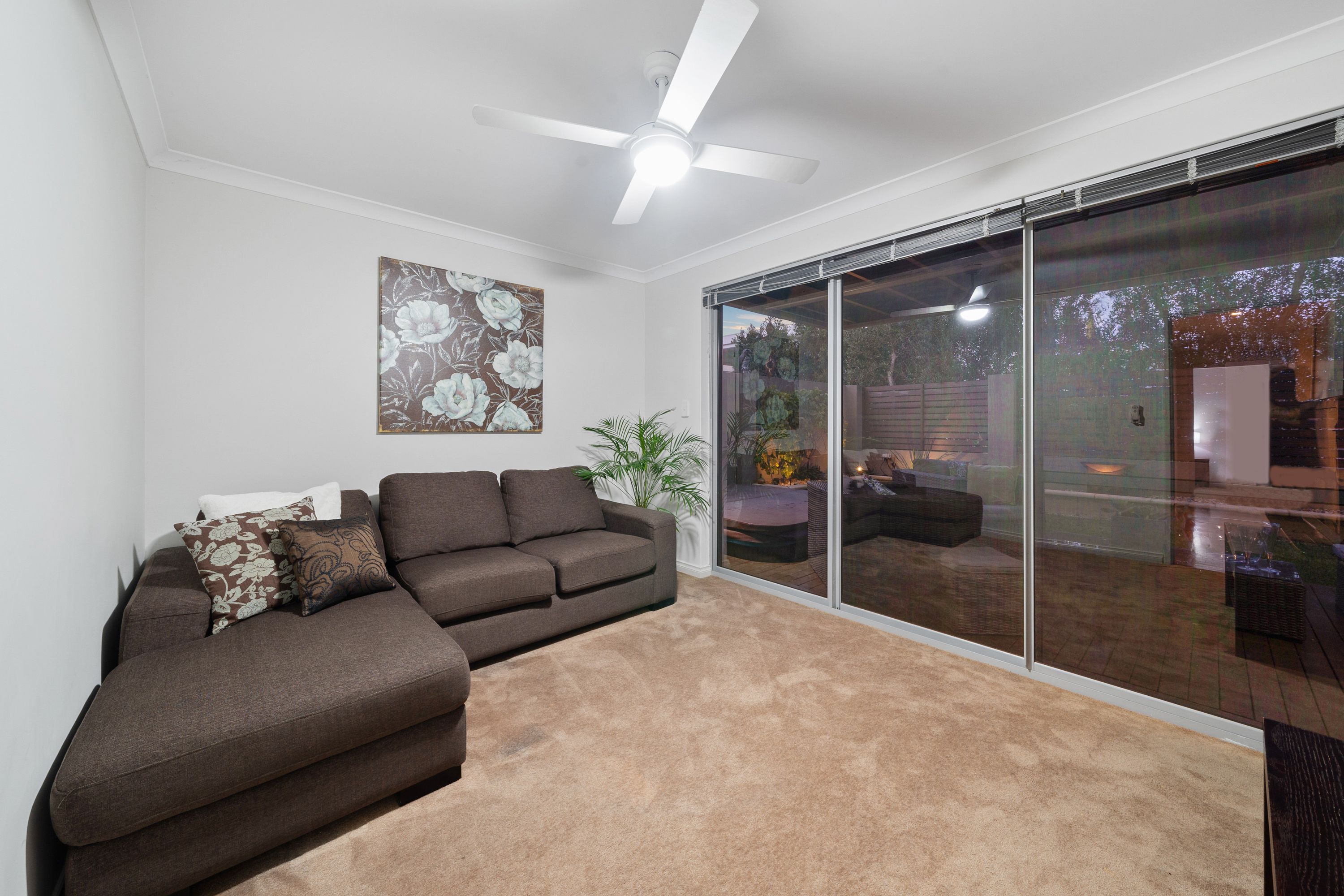 128A Grand Promenade, Doubleview - Thumbnail 5