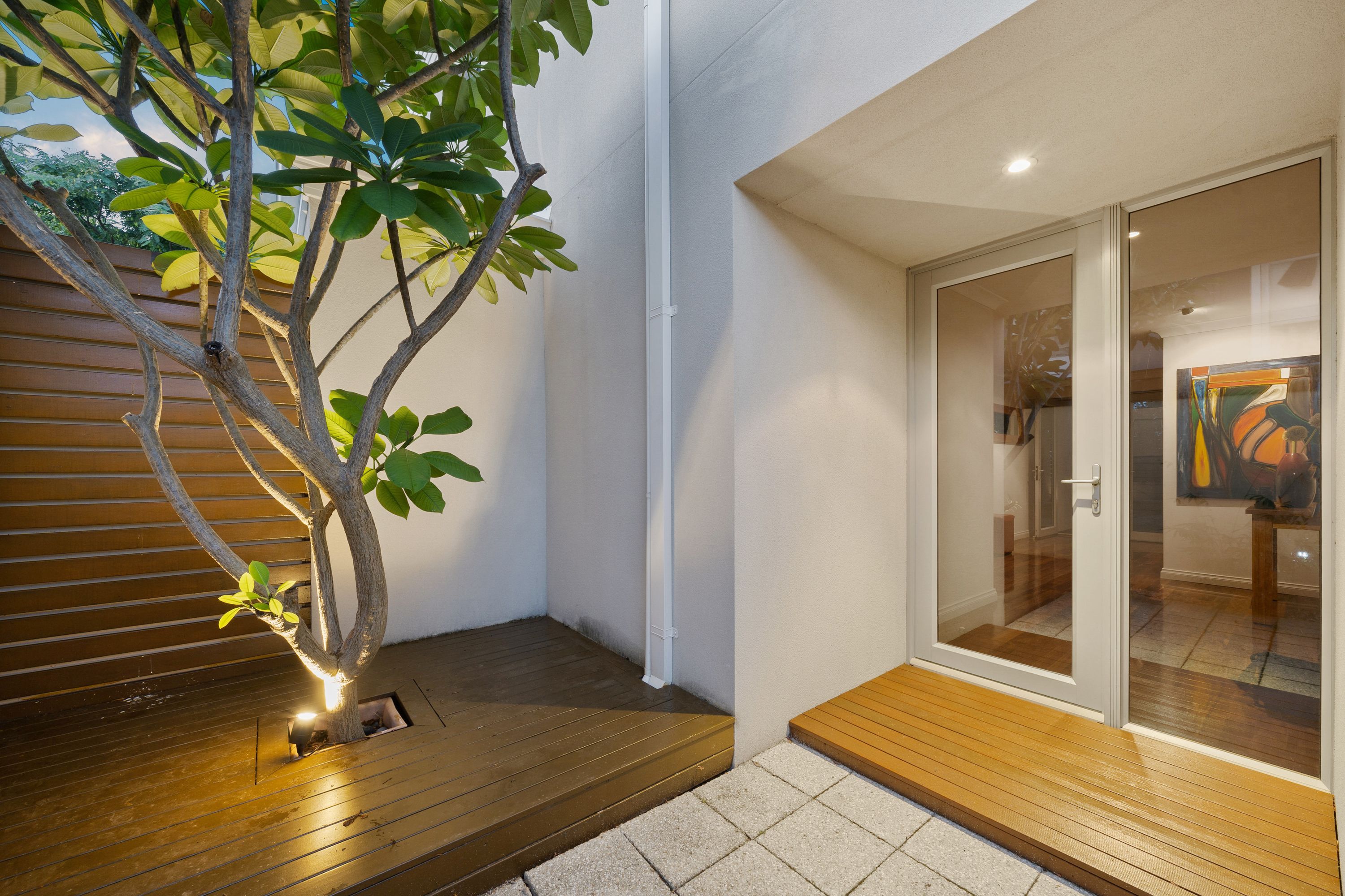 128A Grand Promenade, Doubleview - Thumbnail 2