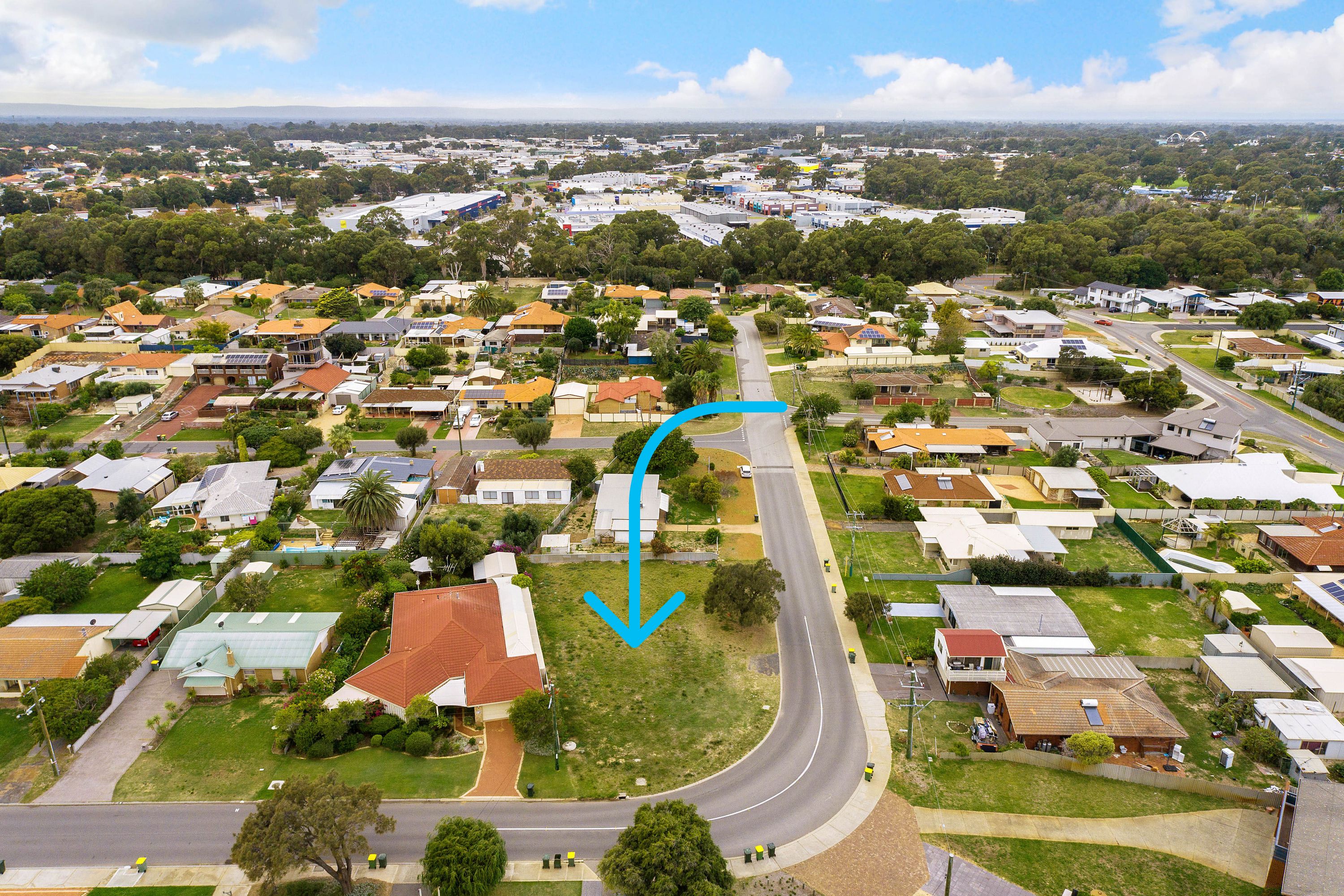 2 Barwell Street, Silver Sands - Thumbnail 4