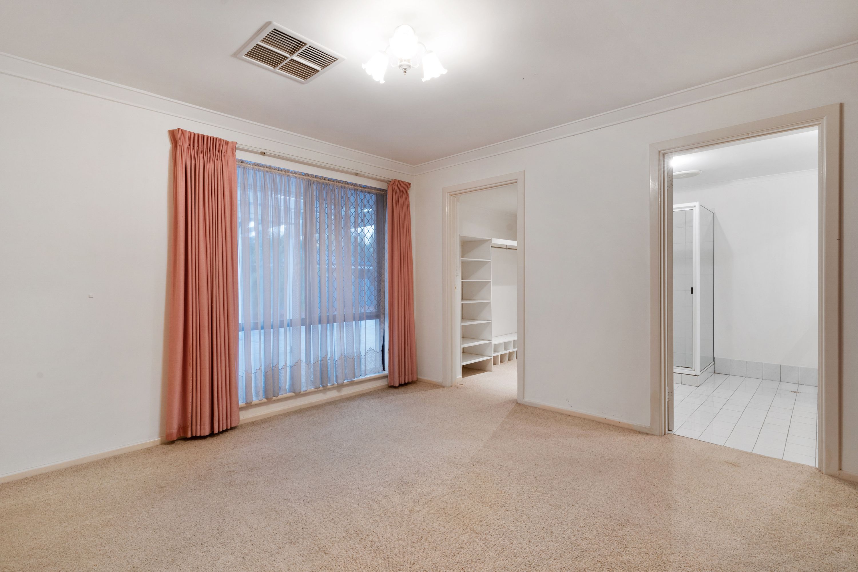130 Duffy Road, Carine - Thumbnail 4