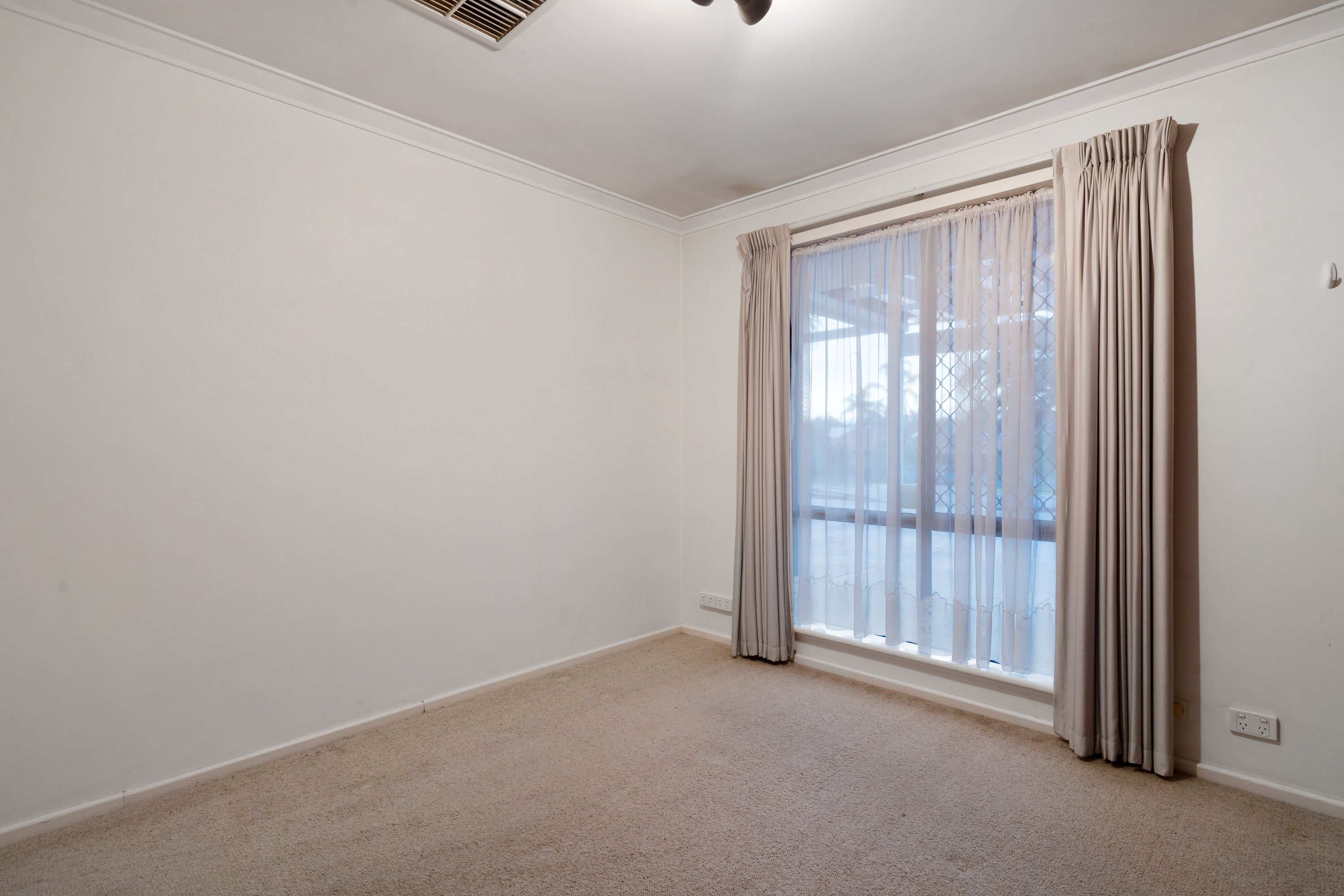 130 Duffy Road, Carine - Thumbnail 5
