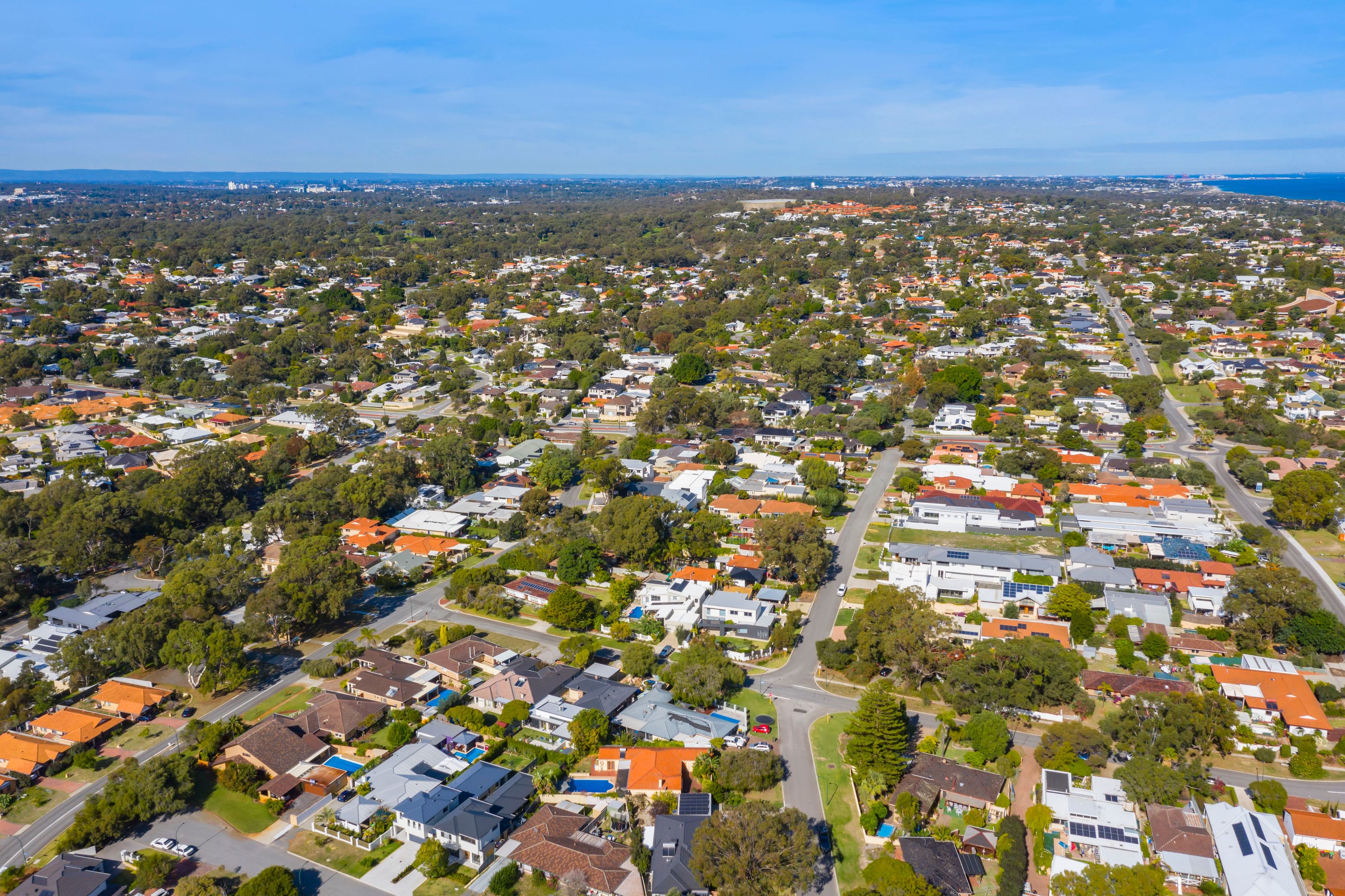 124 Colin Road, Wembley Downs - Thumbnail 2