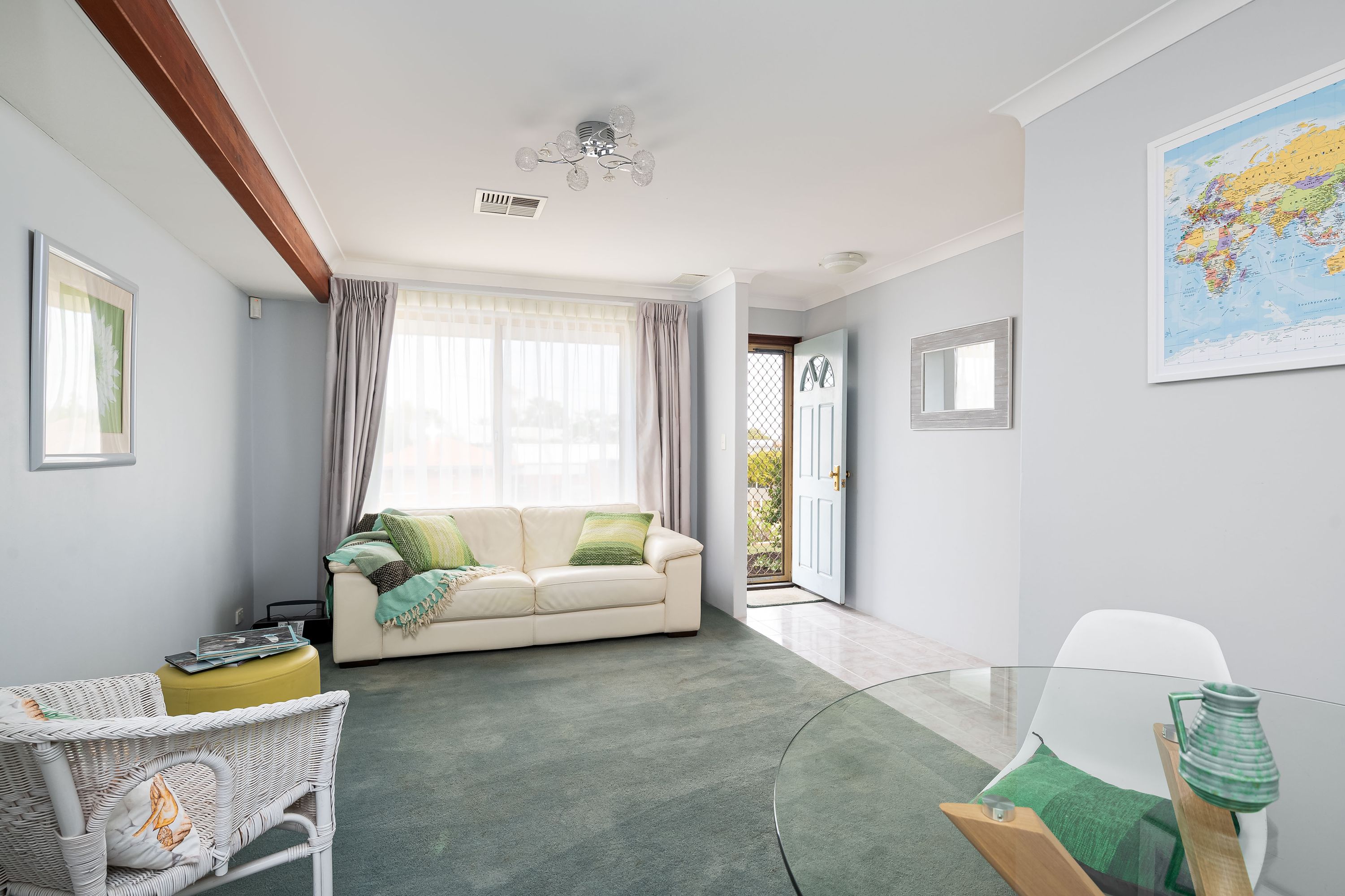54 Simpson Drive, Padbury - Thumbnail 2