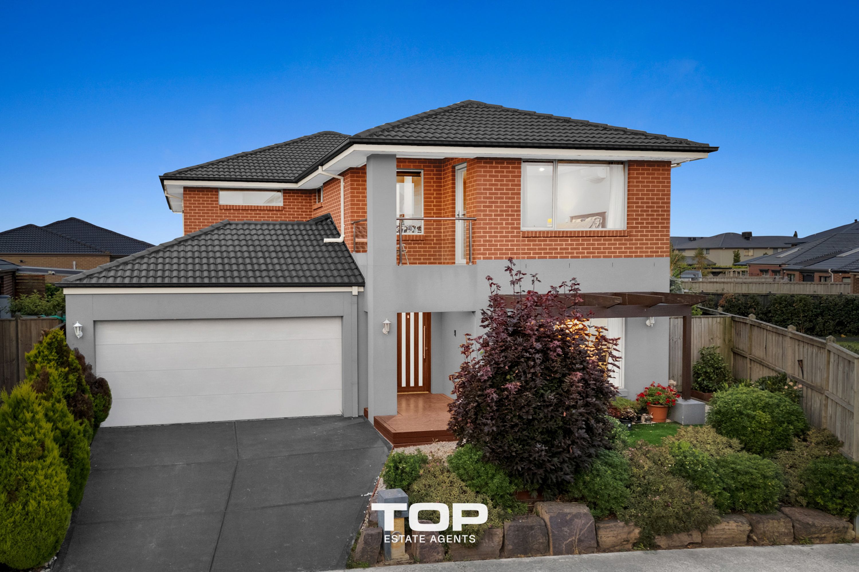 15 Raeburn Drive, Clyde North - Thumbnail 3