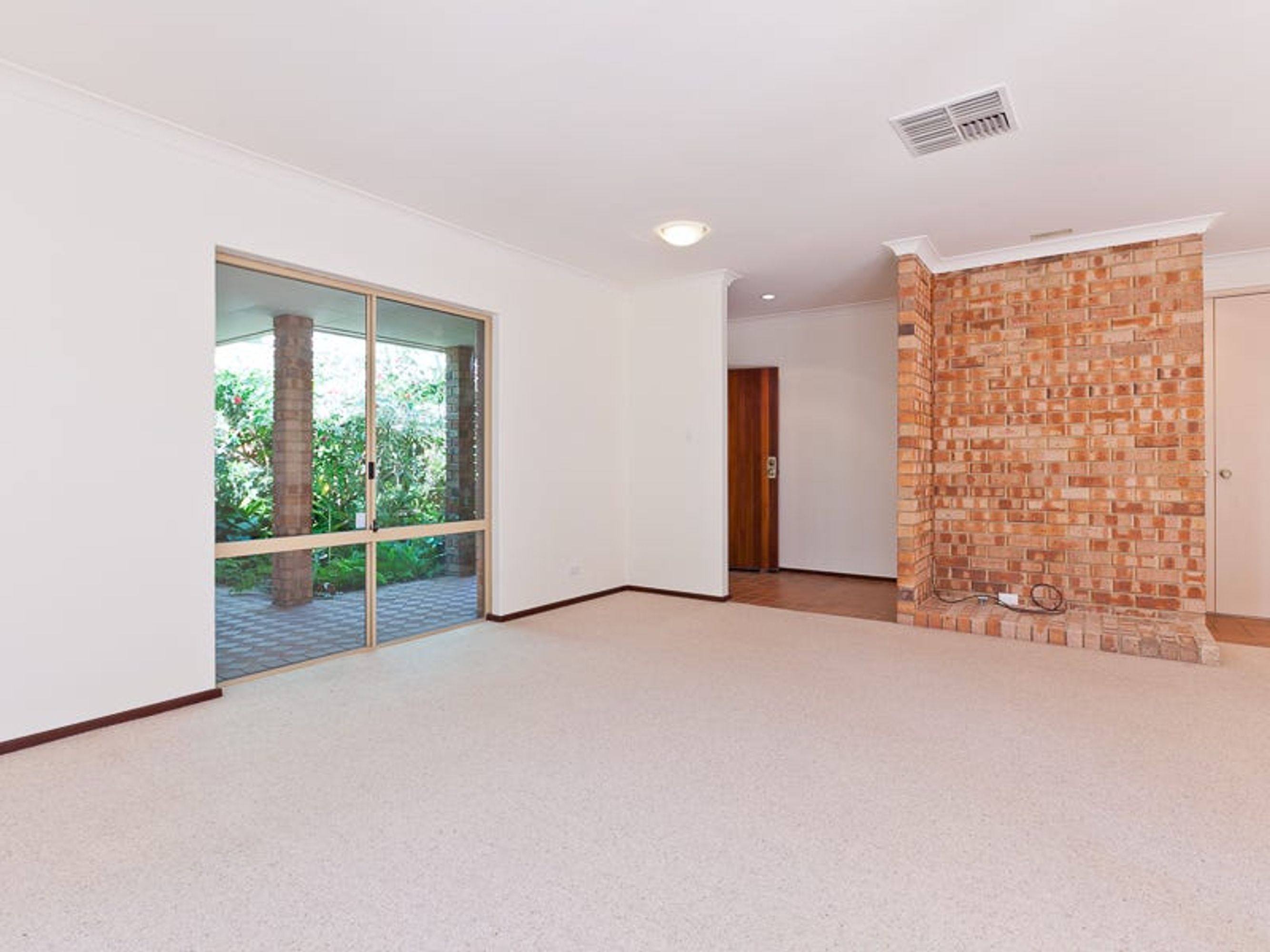 27 Alexander Street, Wembley, WA 6014, Wembley - Thumbnail 2
