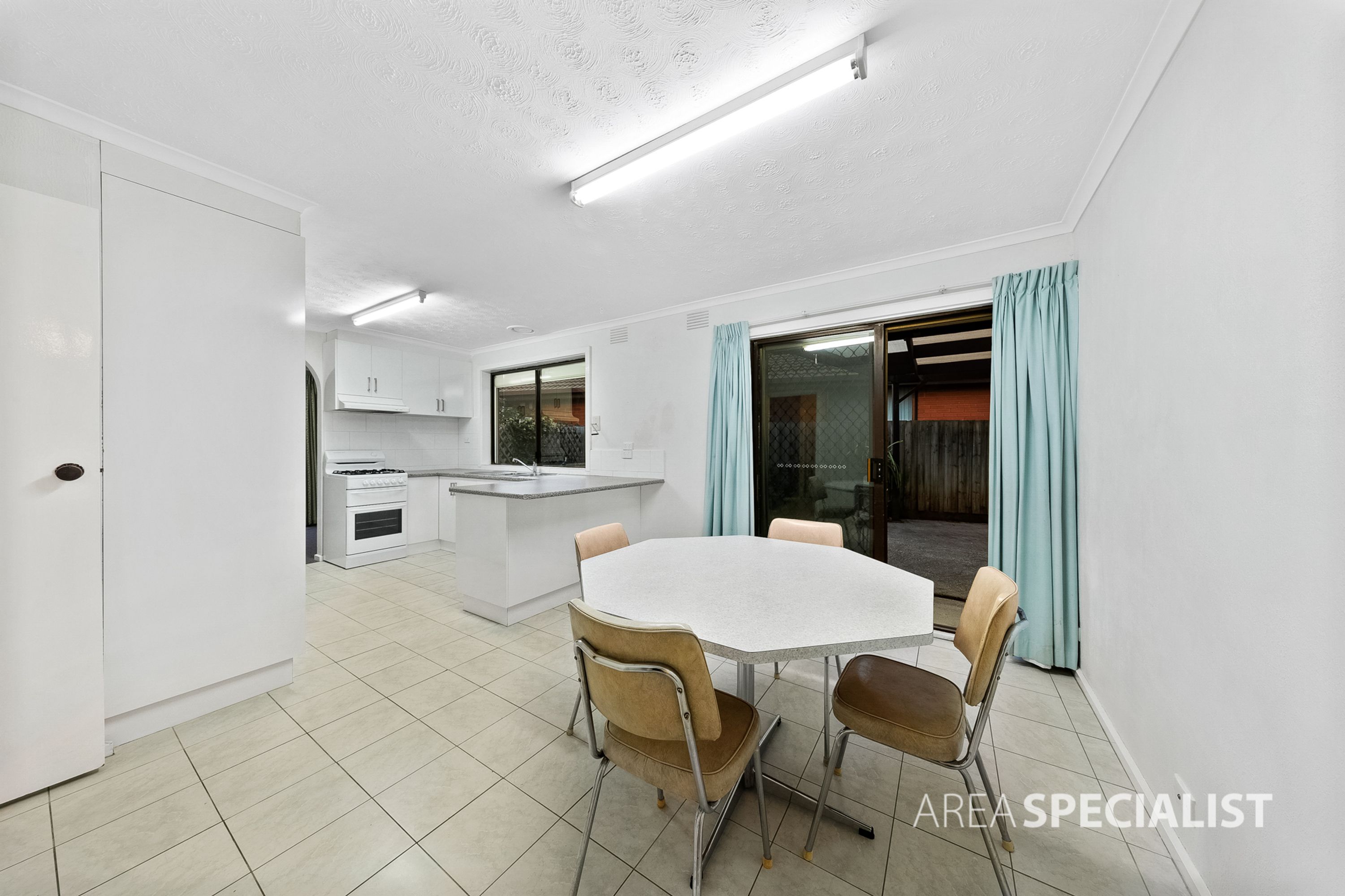 12 Aldergate Crescent, Kings Park VIC 3021, Kings Park - Thumbnail 5