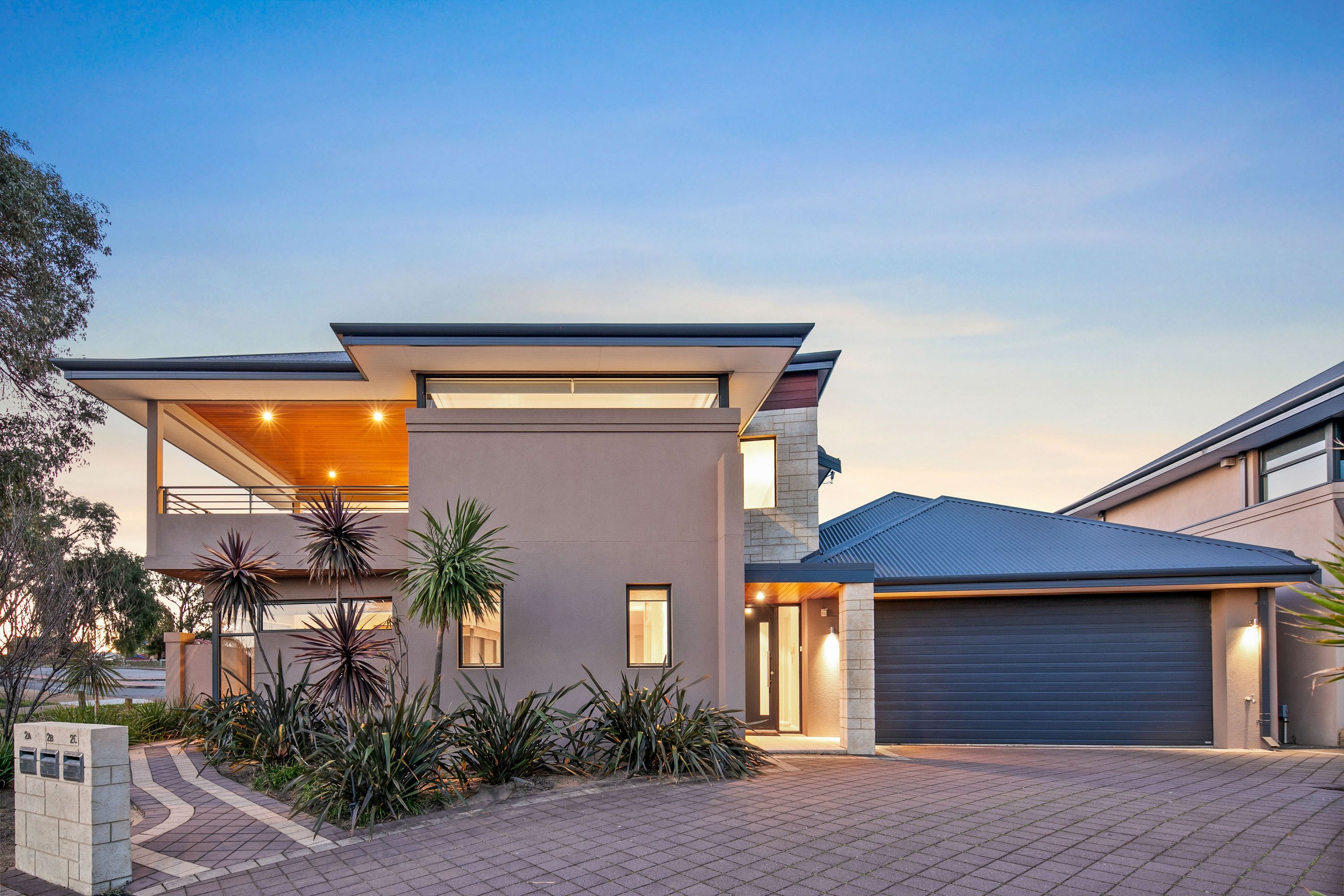 2A Phillips Place, Karrinyup - Thumbnail 2