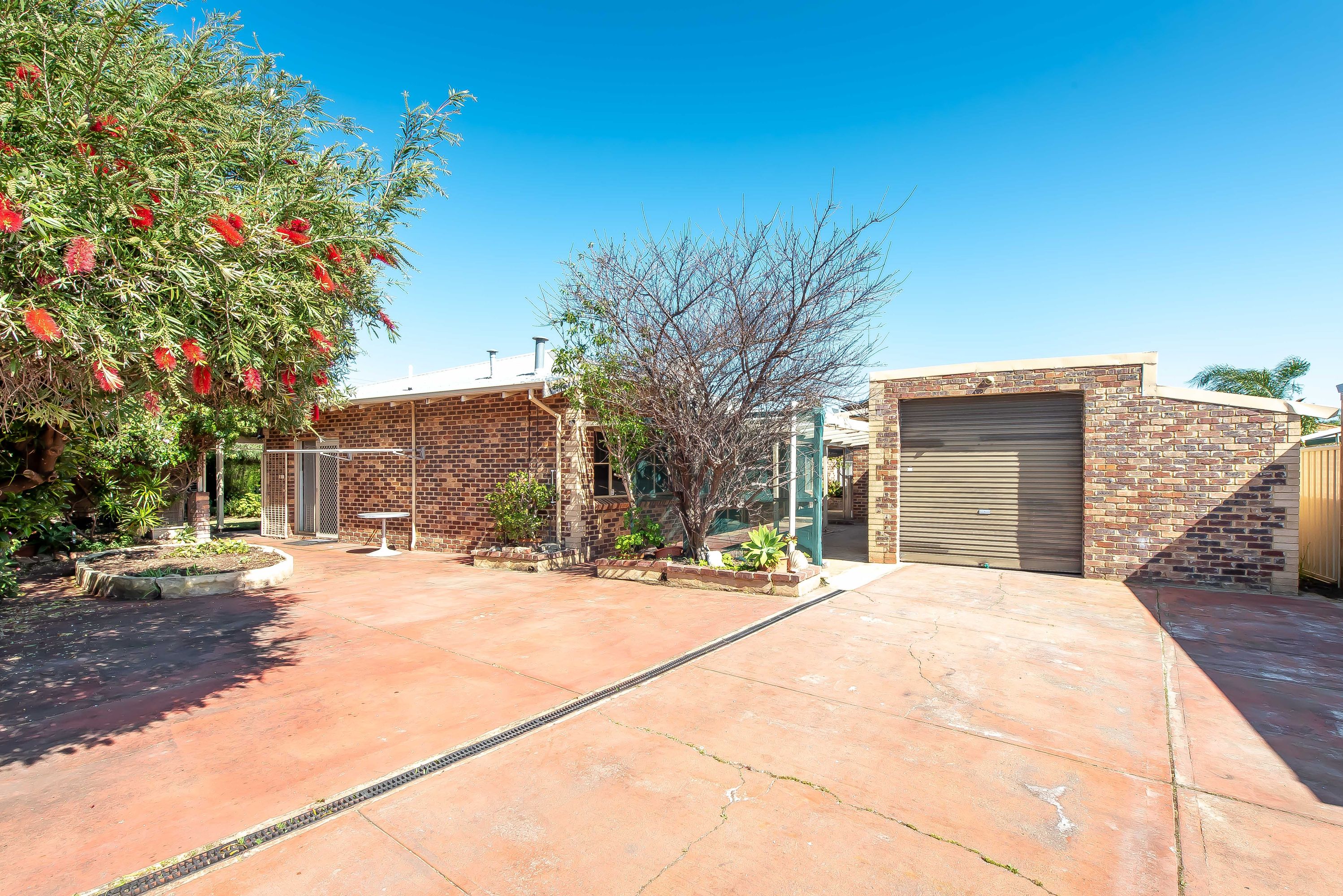 42 Sandalford Drive, Beldon - Thumbnail 7