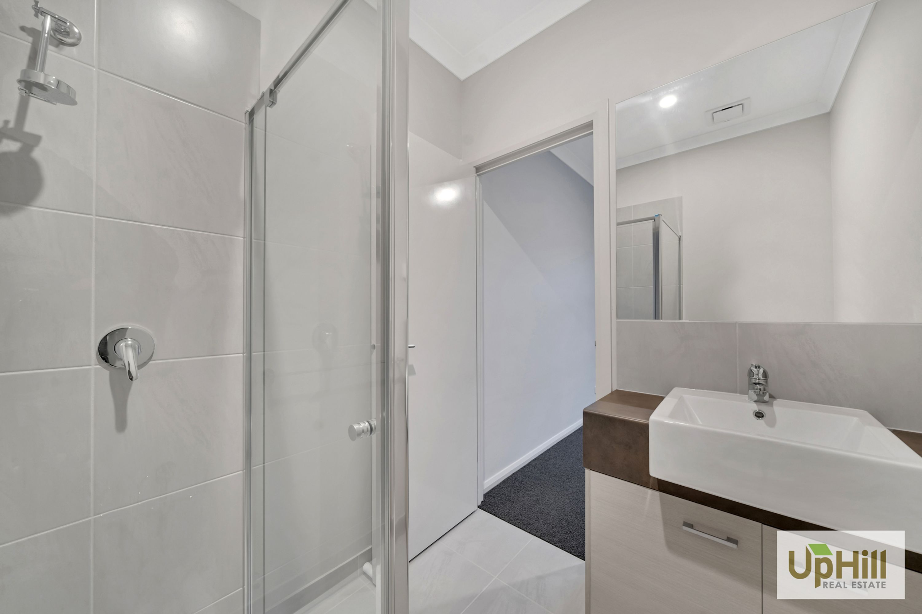 72 WATERWAYS DRIVE, Cranbourne North - Thumbnail 5