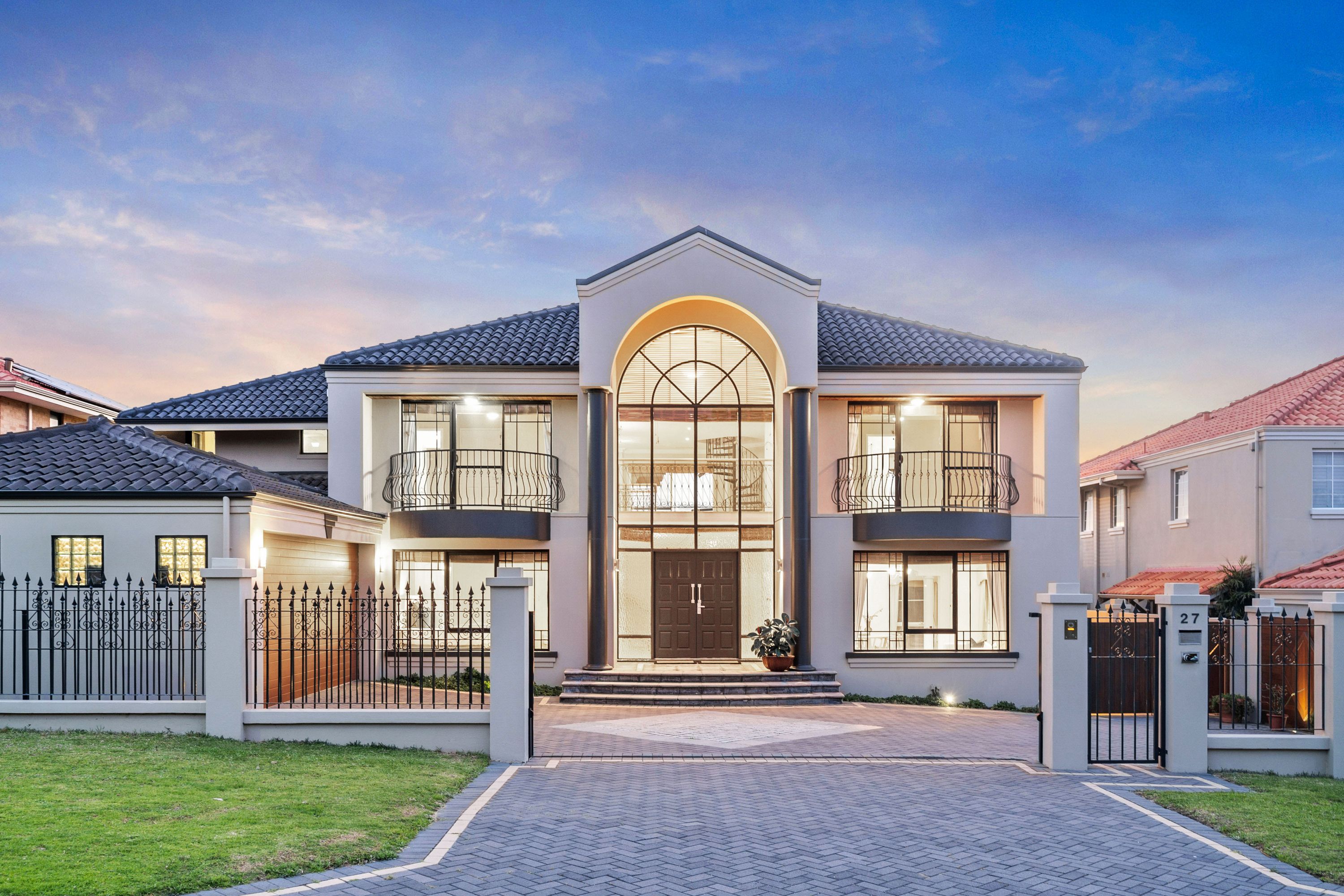 27 Randell Crescent, Ocean Reef - Thumbnail 2