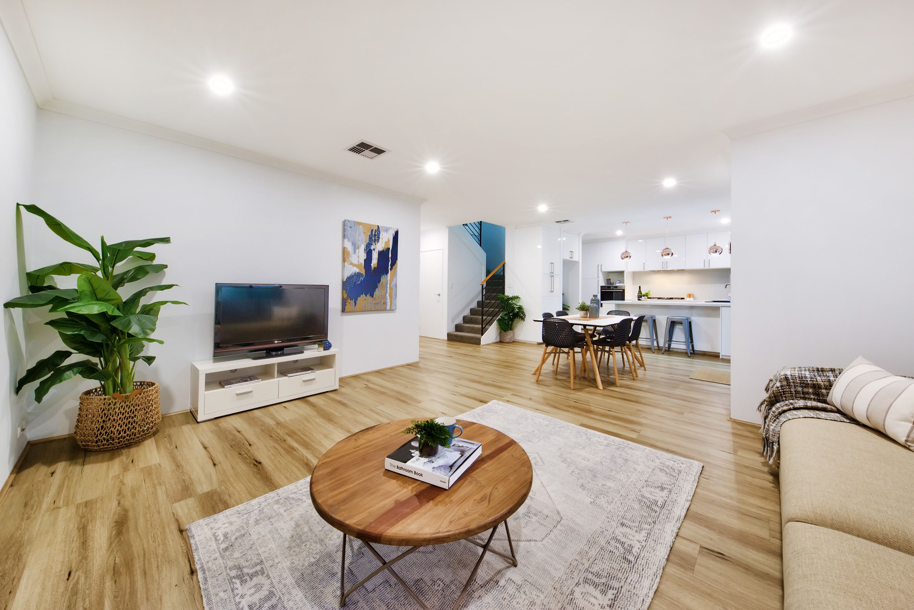 8A Worner Crescent, Karrinyup - Thumbnail 8