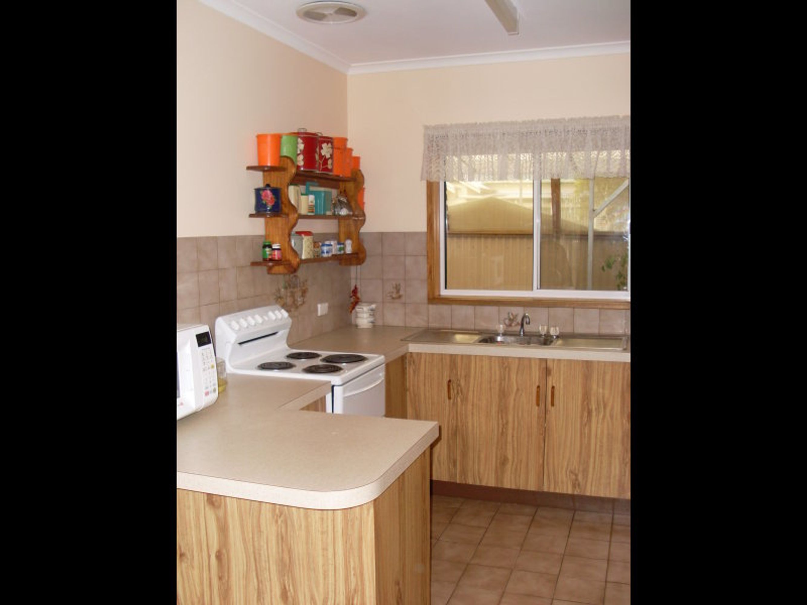 4/4 Stewart Street, Horsham VIC 3400, Horsham - Thumbnail 2