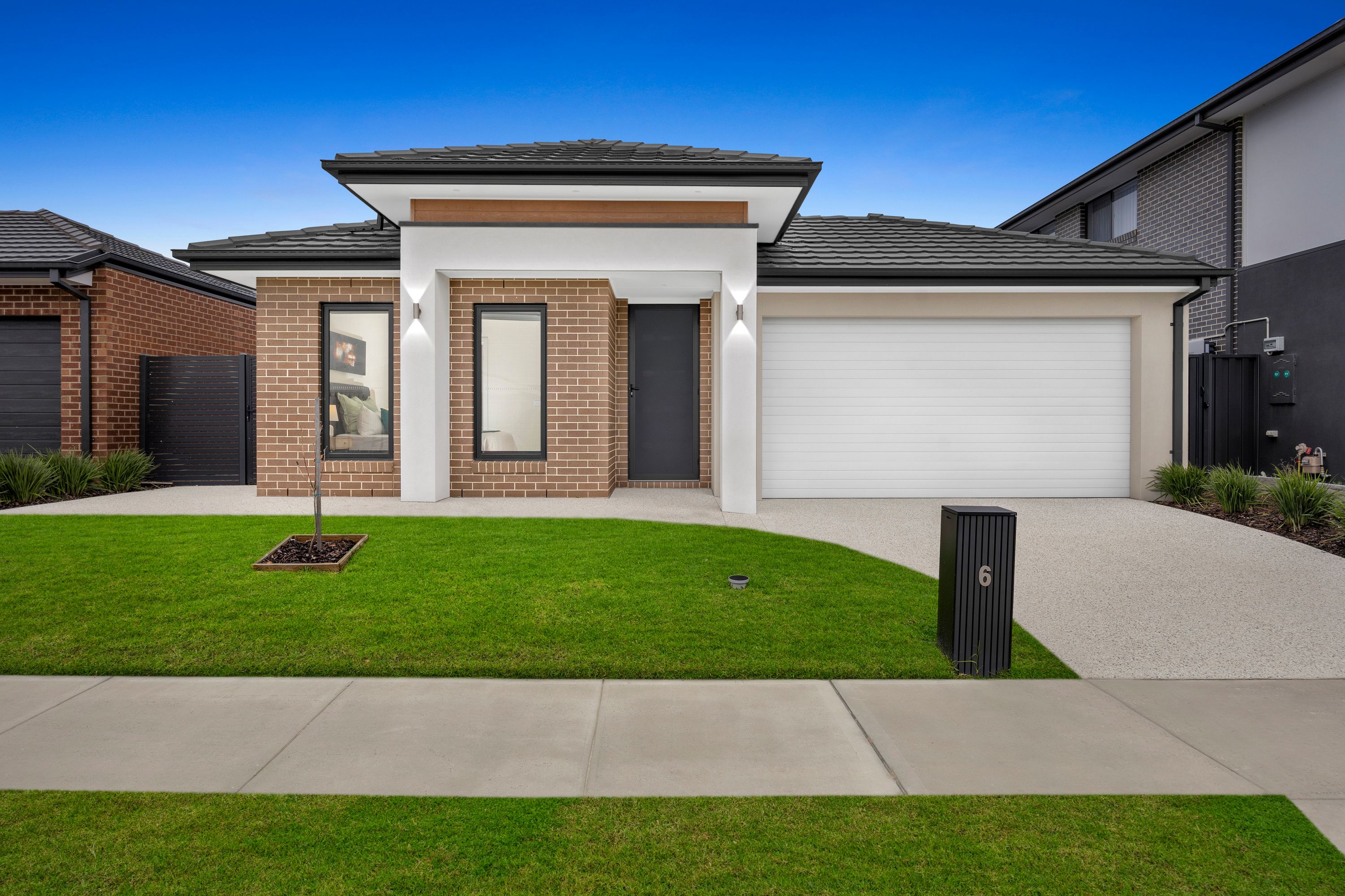 6 Somerford Drive, Clyde North - Image 1