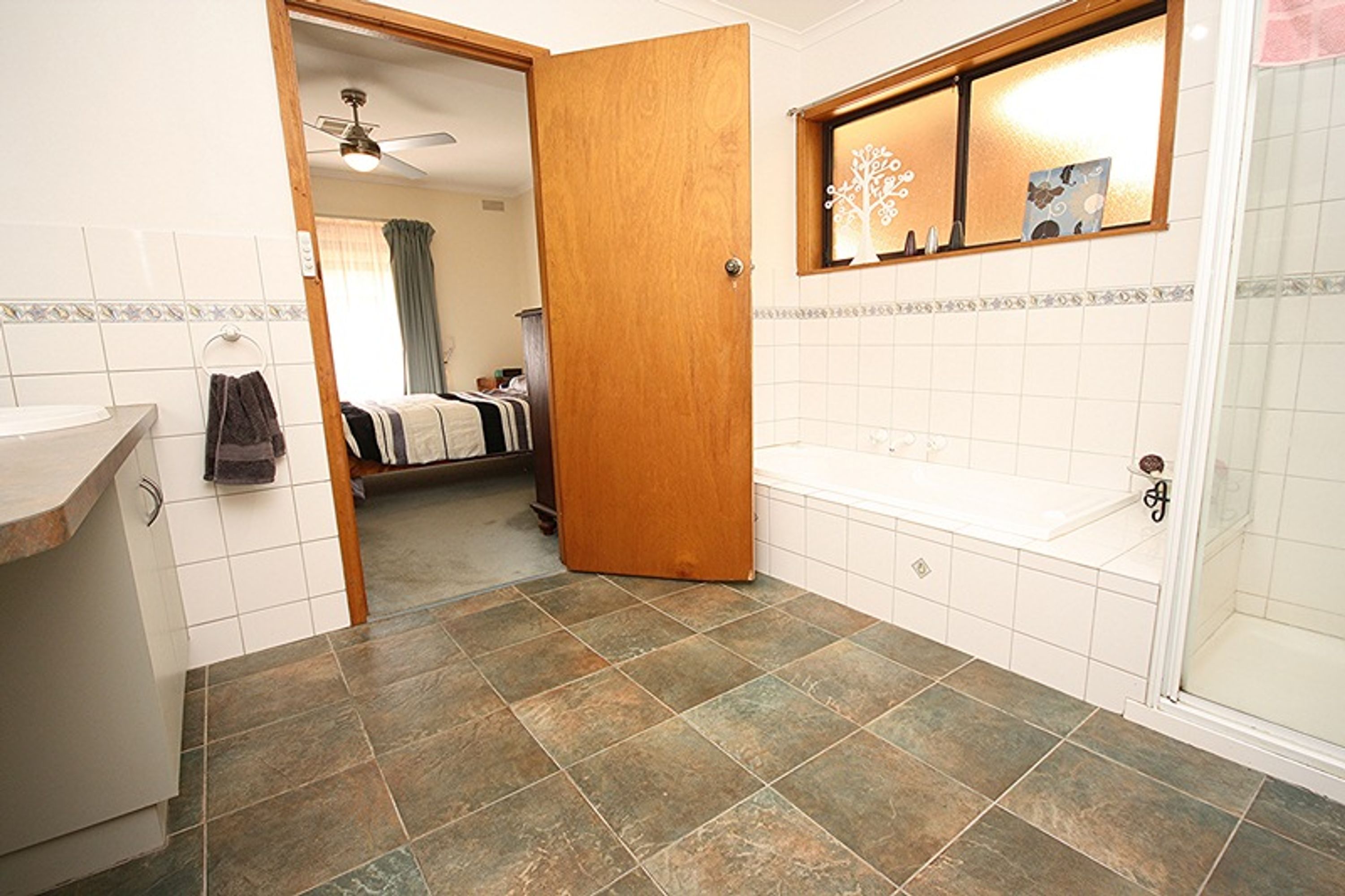 9 Carter Street, Horsham VIC 3400, Horsham - Thumbnail 8