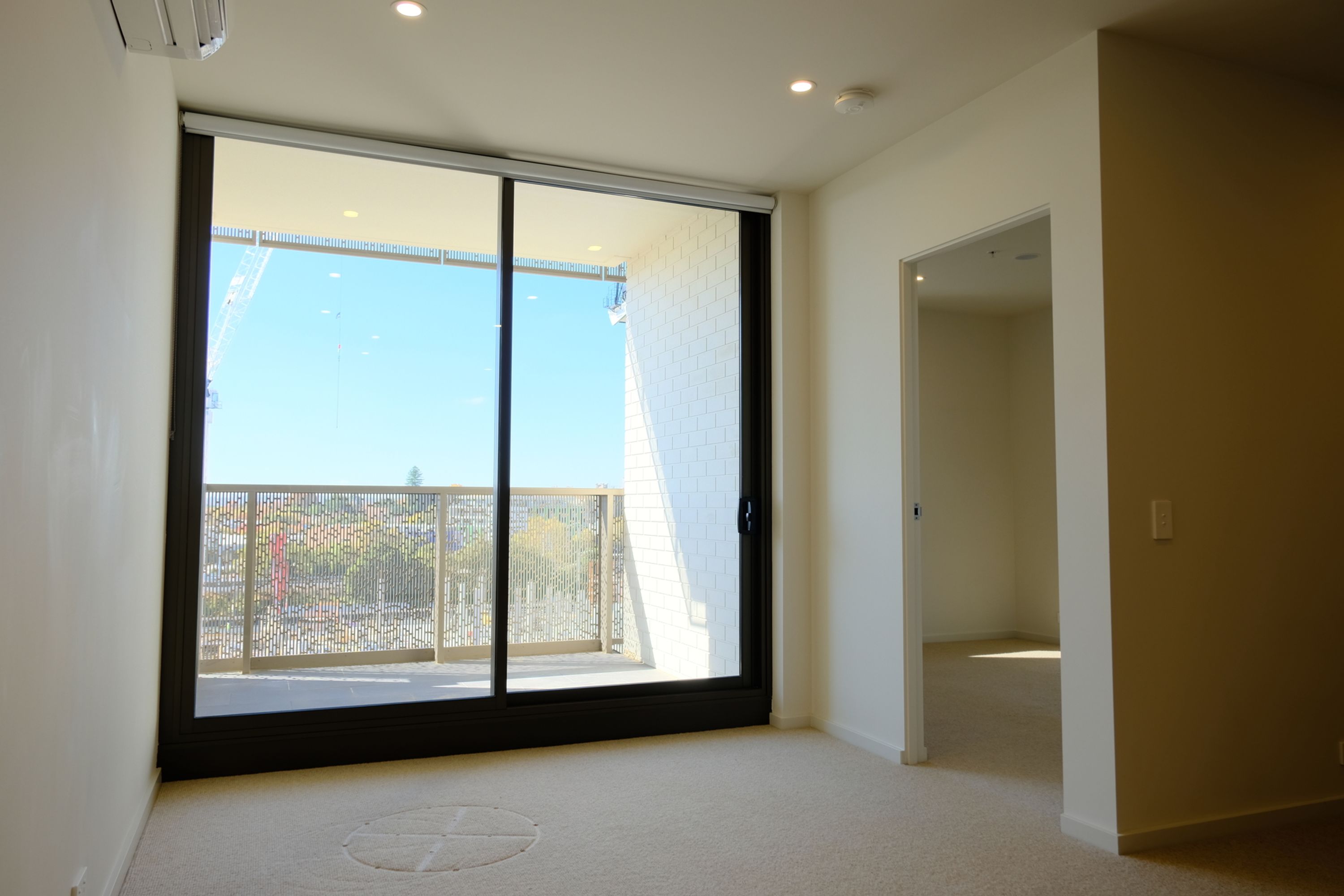 508/1 Village Mews, Doncaster - Thumbnail 5
