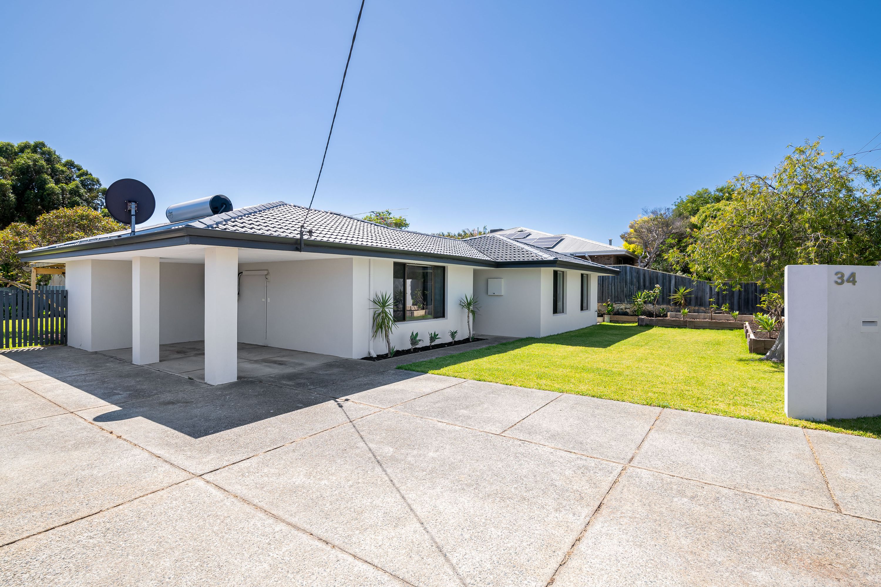34 Lushington Drive, Padbury - Thumbnail 2