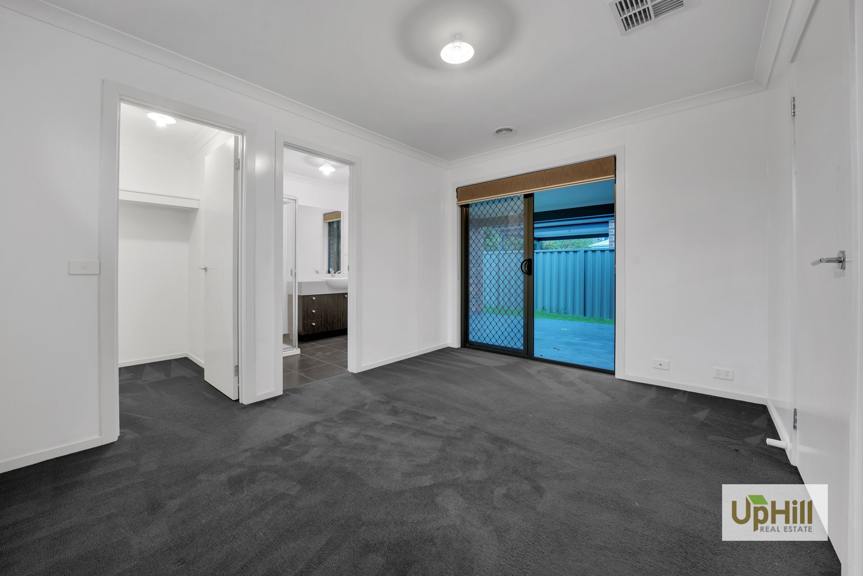 5 Dunstan Street, Cranbourne East - Thumbnail 8