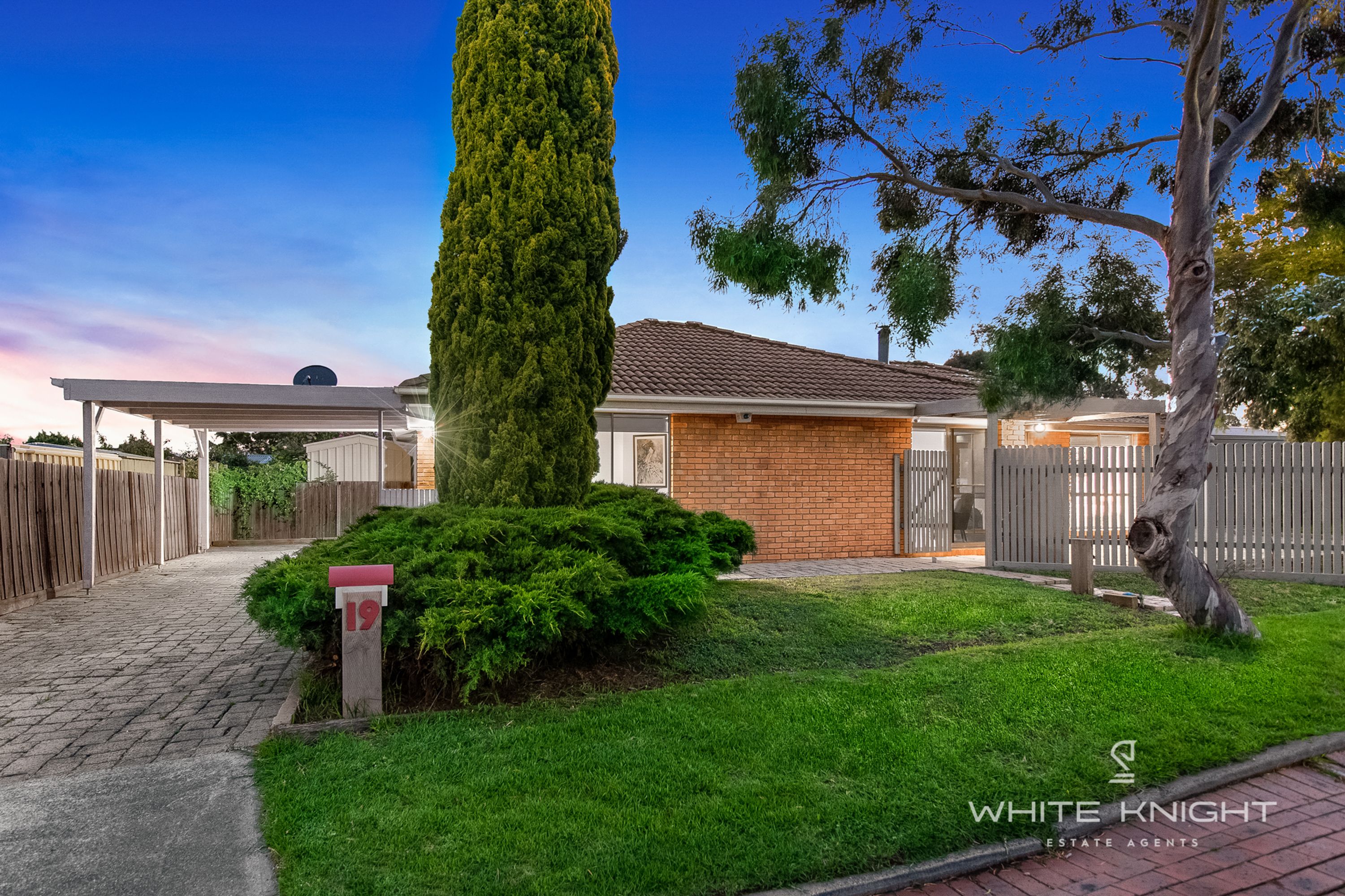 19 Poa Court, Delahey VIC 3037, Delahey - Thumbnail 2