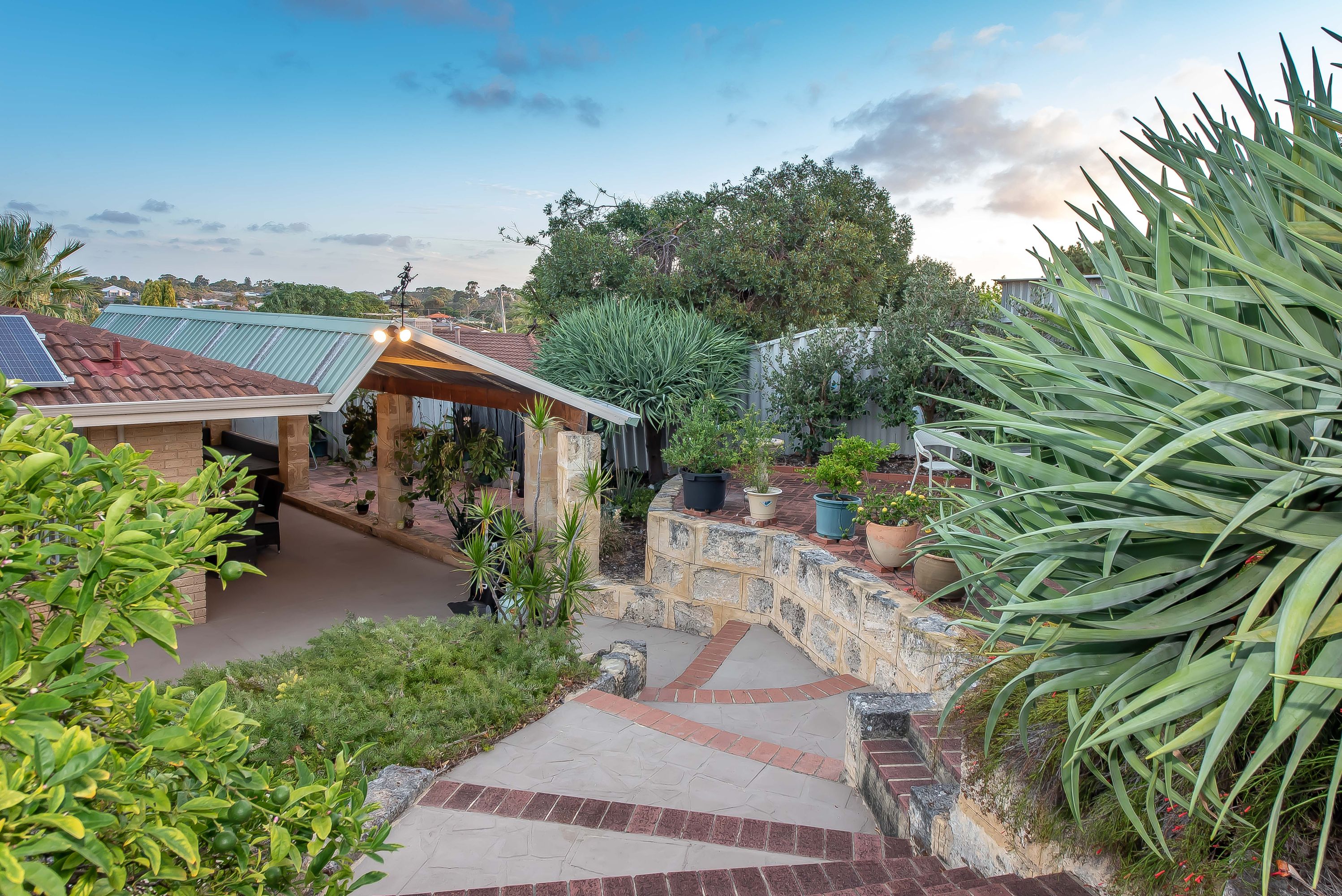 11 Neptune Gardens, Beldon - Thumbnail 4